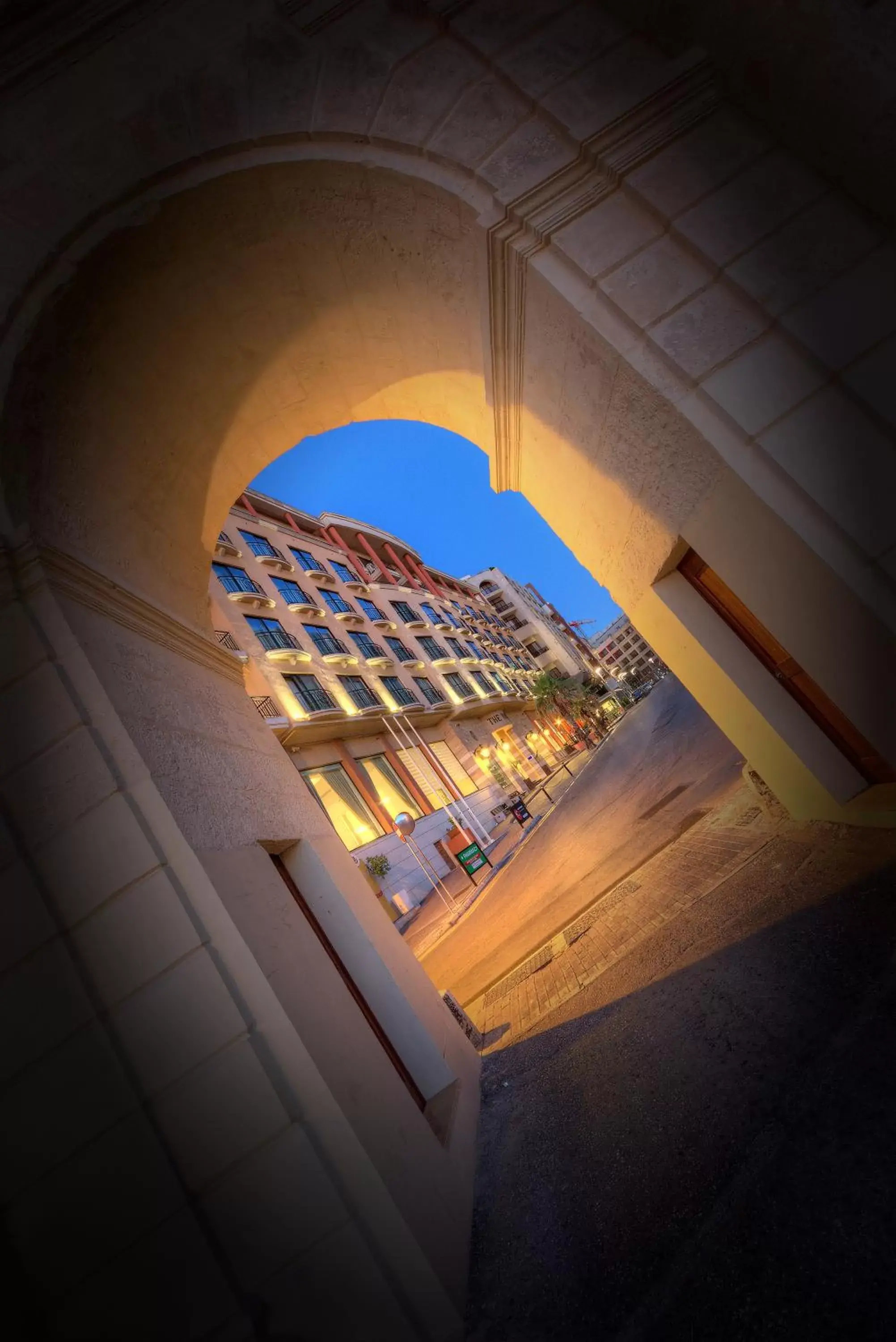 Facade/entrance in Golden Tulip Vivaldi Hotel