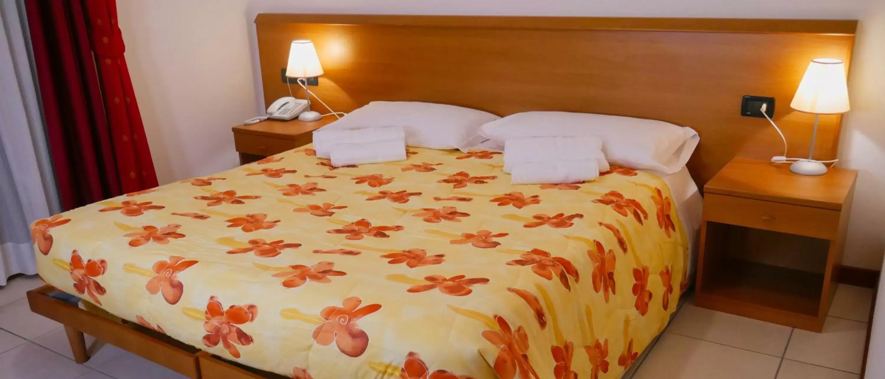 Bed in hotel Vajont