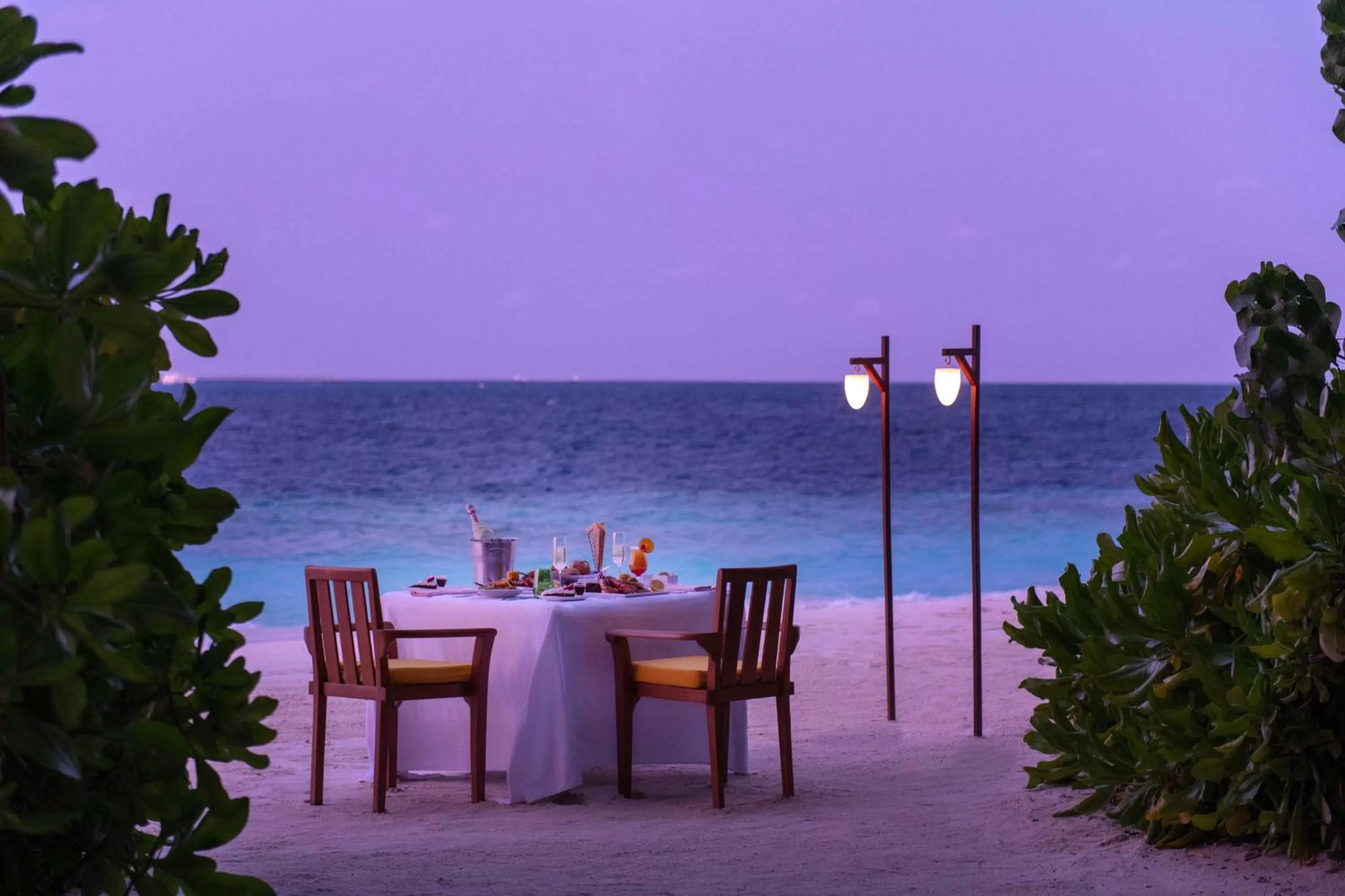 Other, Restaurant/Places to Eat in Dhawa Ihuru