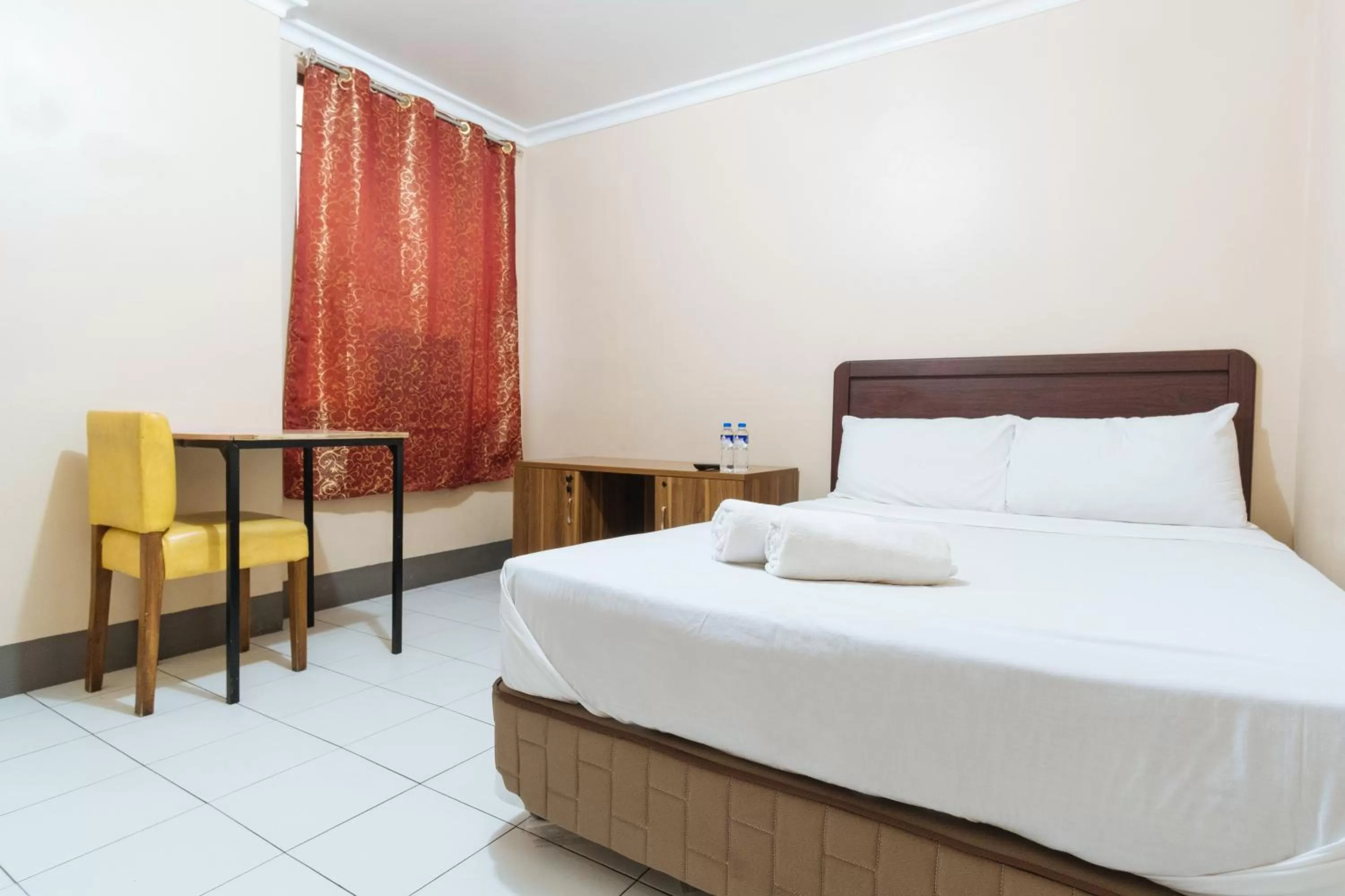 Bed in Dechmark Hotel