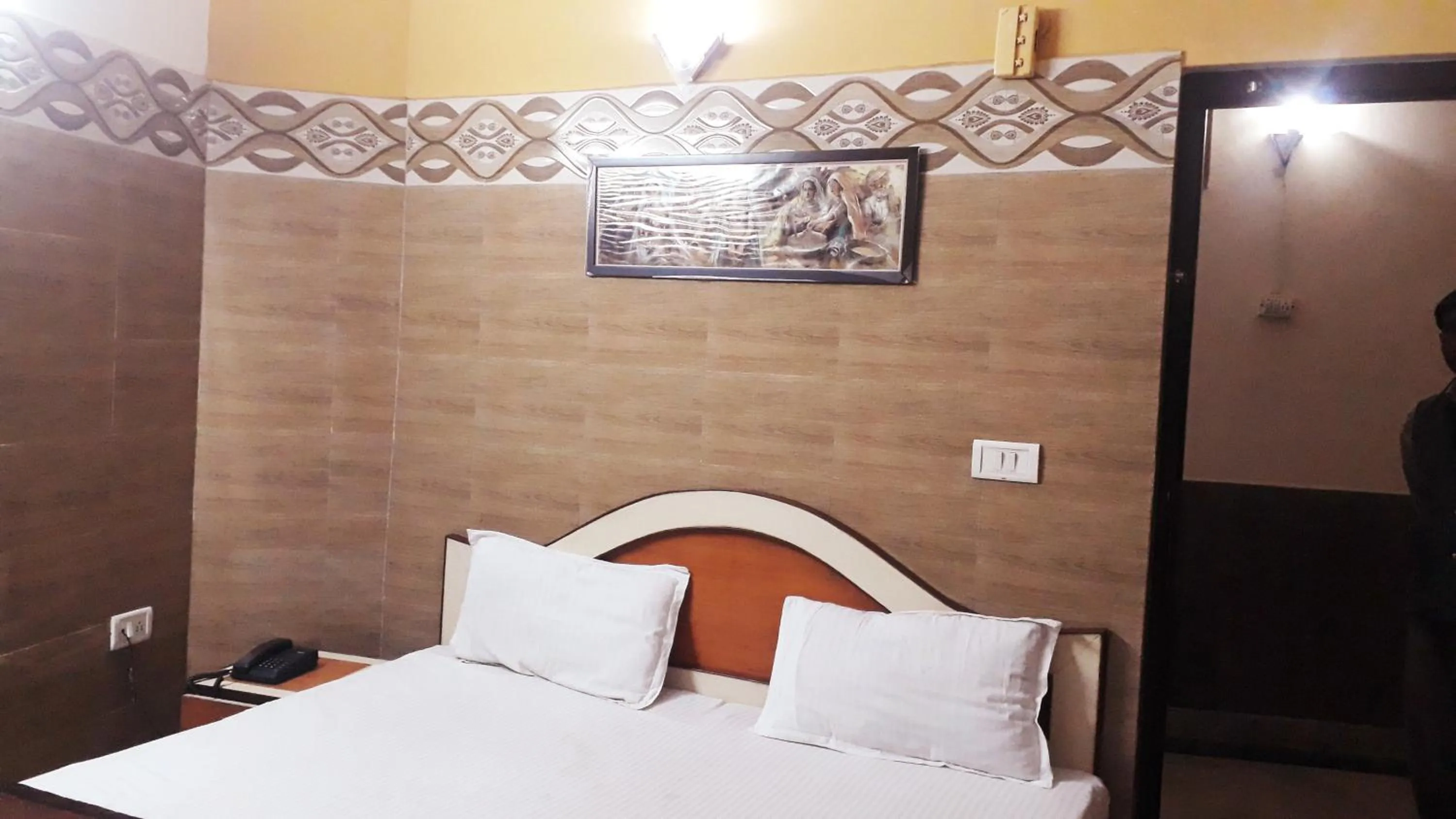 Bedroom, Bed in HOTEL SARWAN