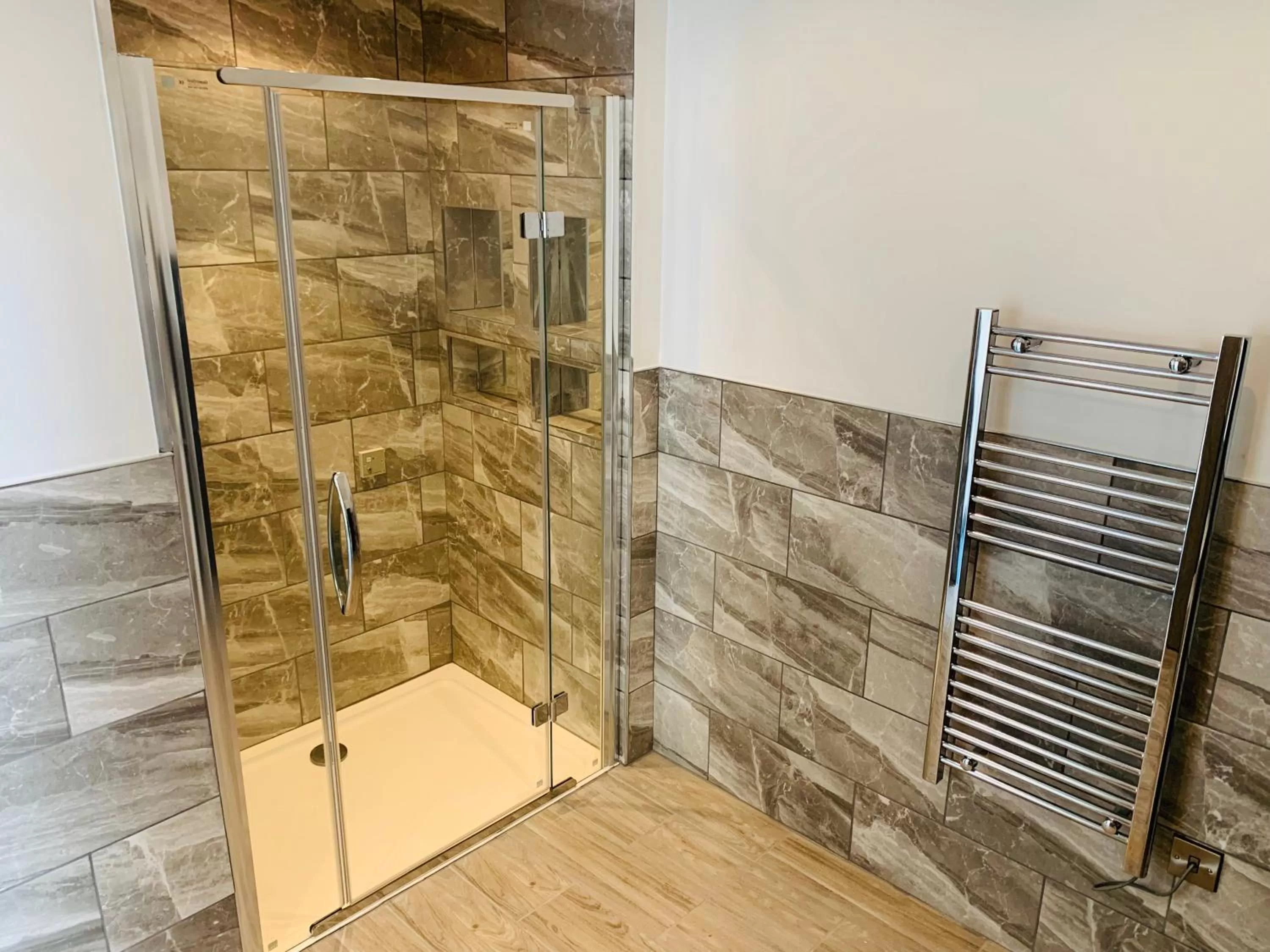 Small Twin Room in Barmouth Beach Club