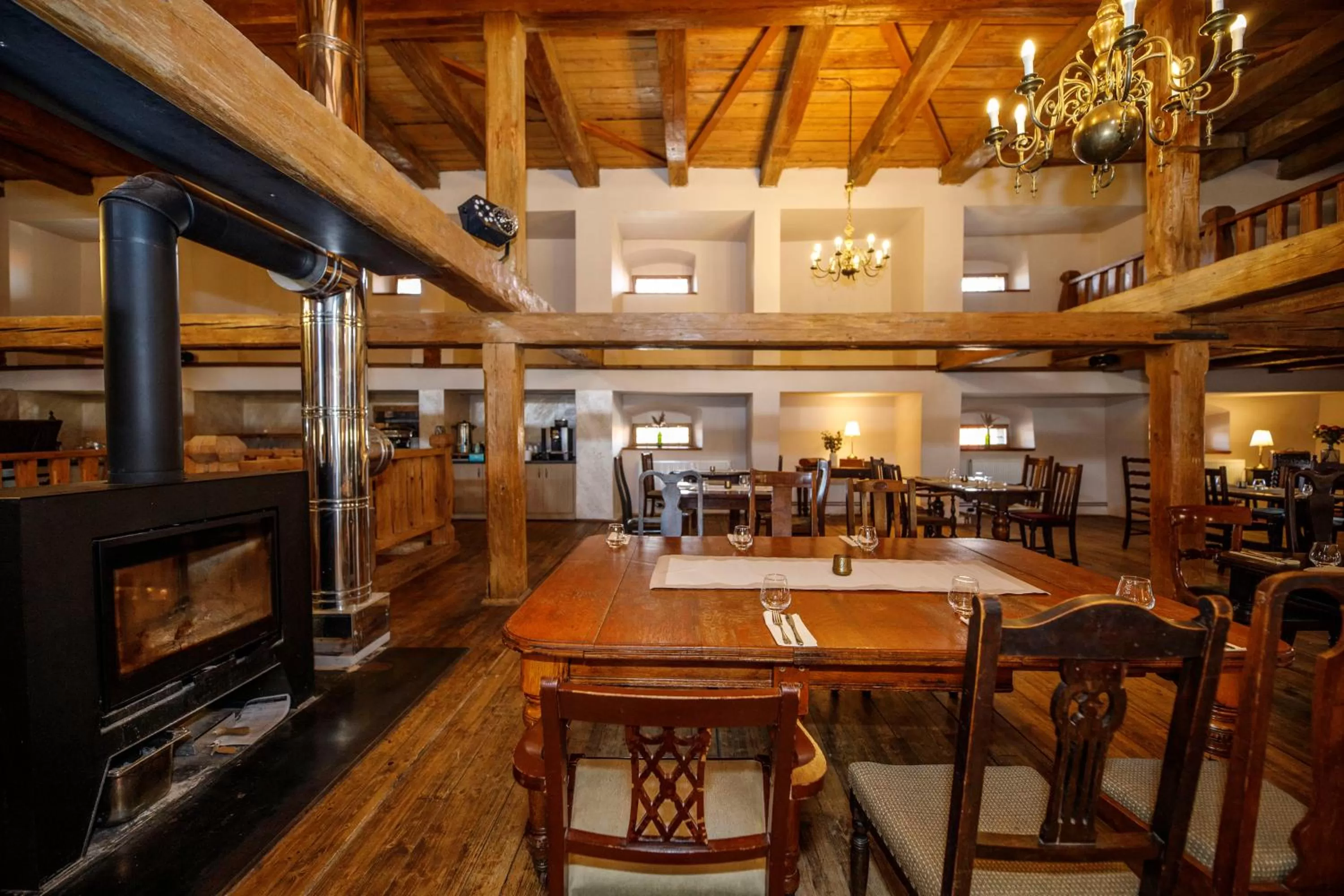 Restaurant/places to eat in Dvůr Pecínov