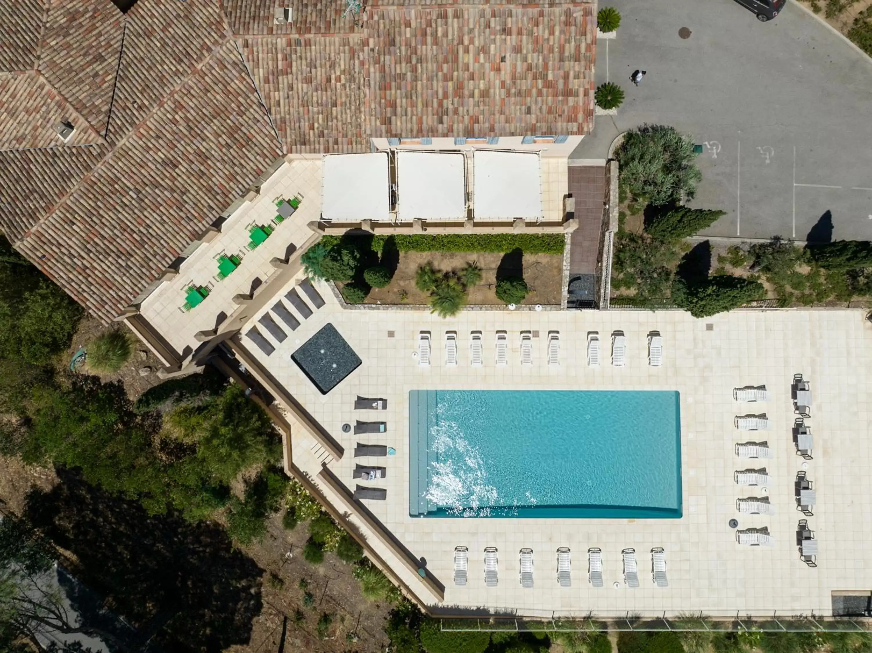 Bird's eye view, Bird's-eye View in Garden & City Les Bastides de Grimaud