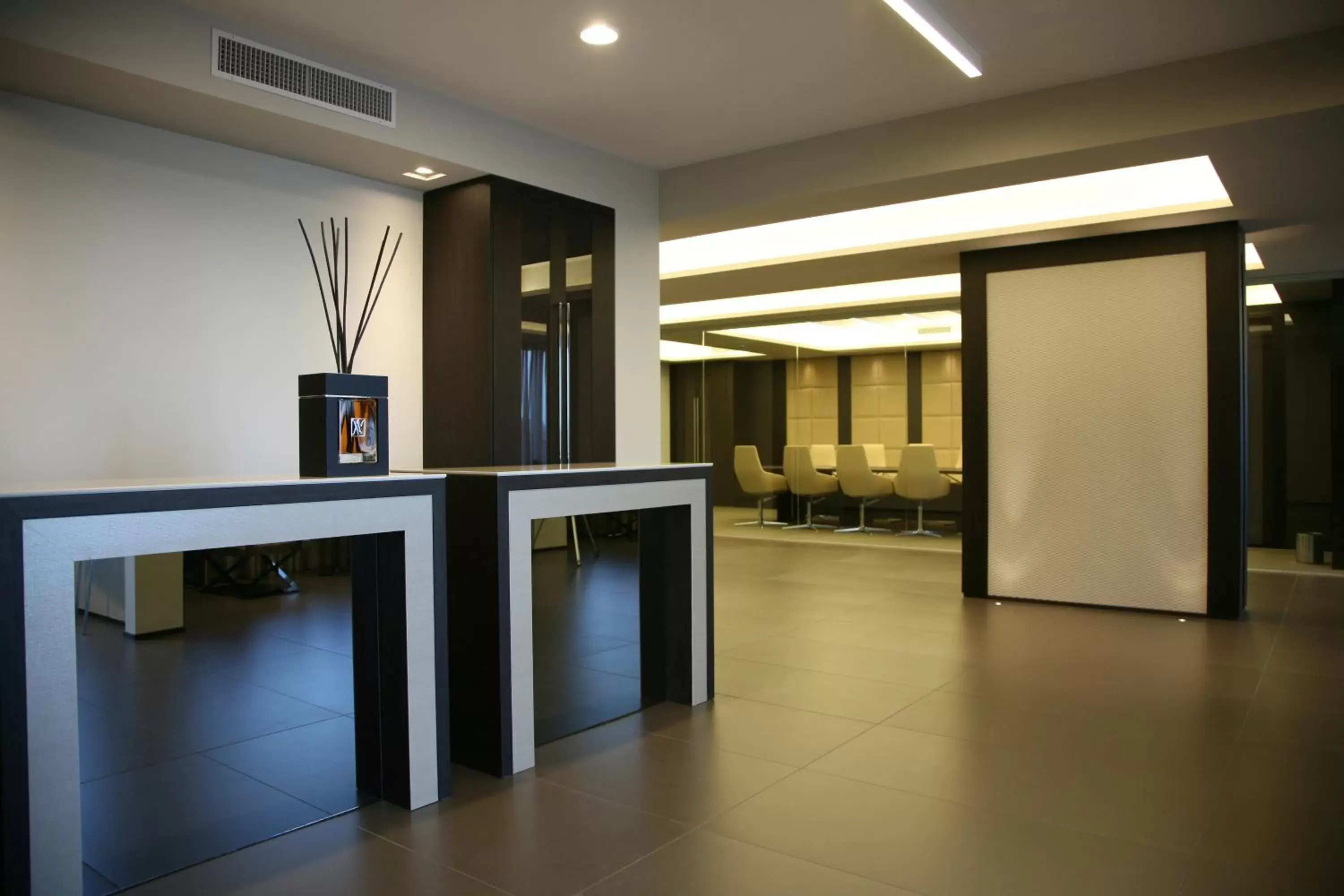 Business facilities, Lobby/Reception in Ego Hotel