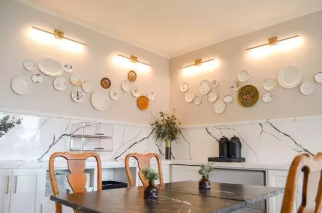 Property building, Dining Area in Gosby House Inn, A Four Sisters Inn