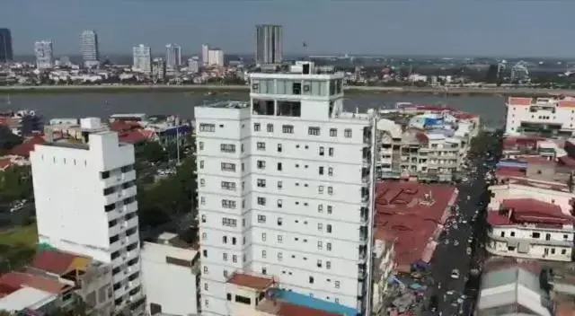 Property building, Bird's-eye View in Residence 110 (Hotel and Apartments)