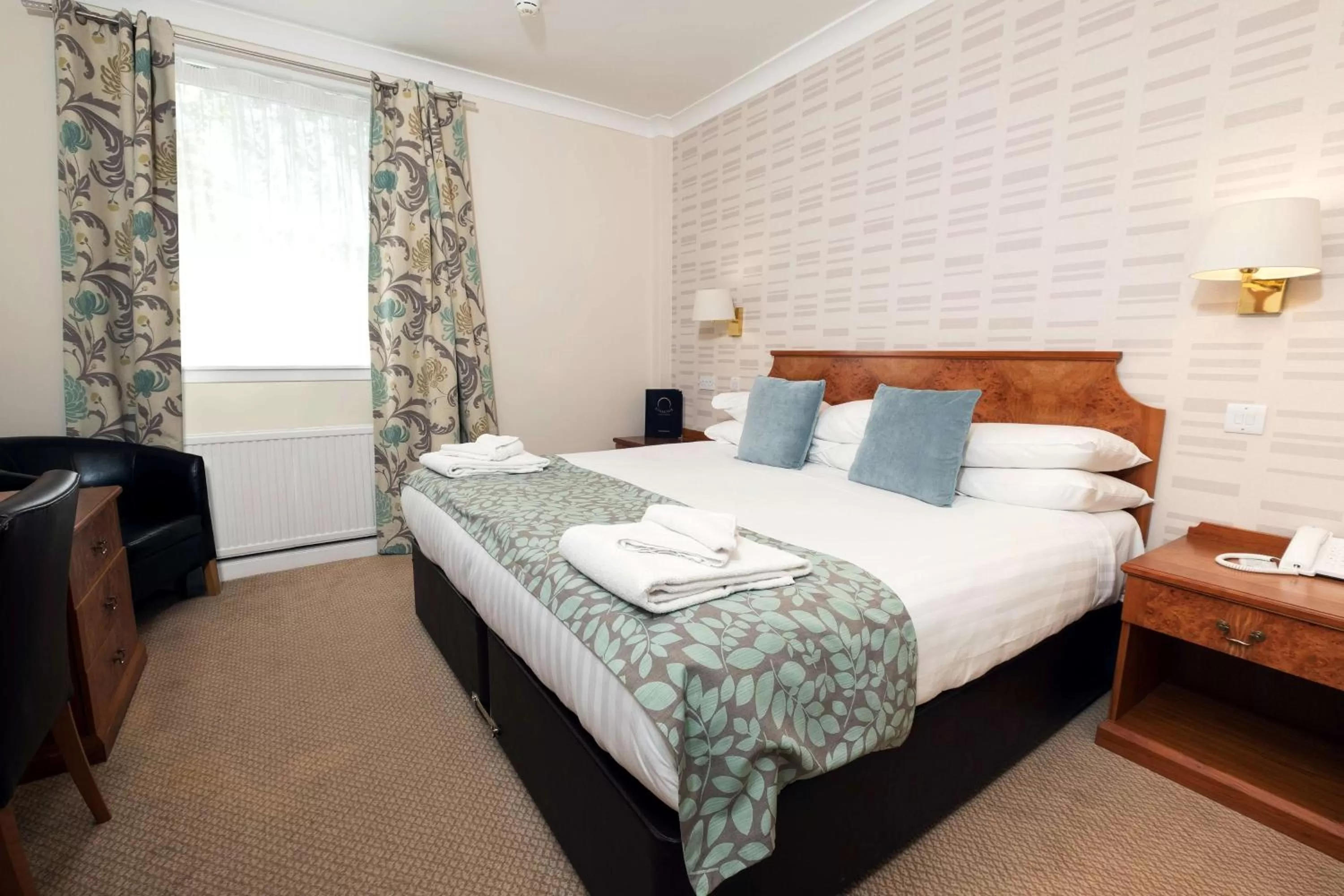 Photo of the whole room, Bed in Pitbauchlie House Hotel - Sure Hotel Collection by Best Western