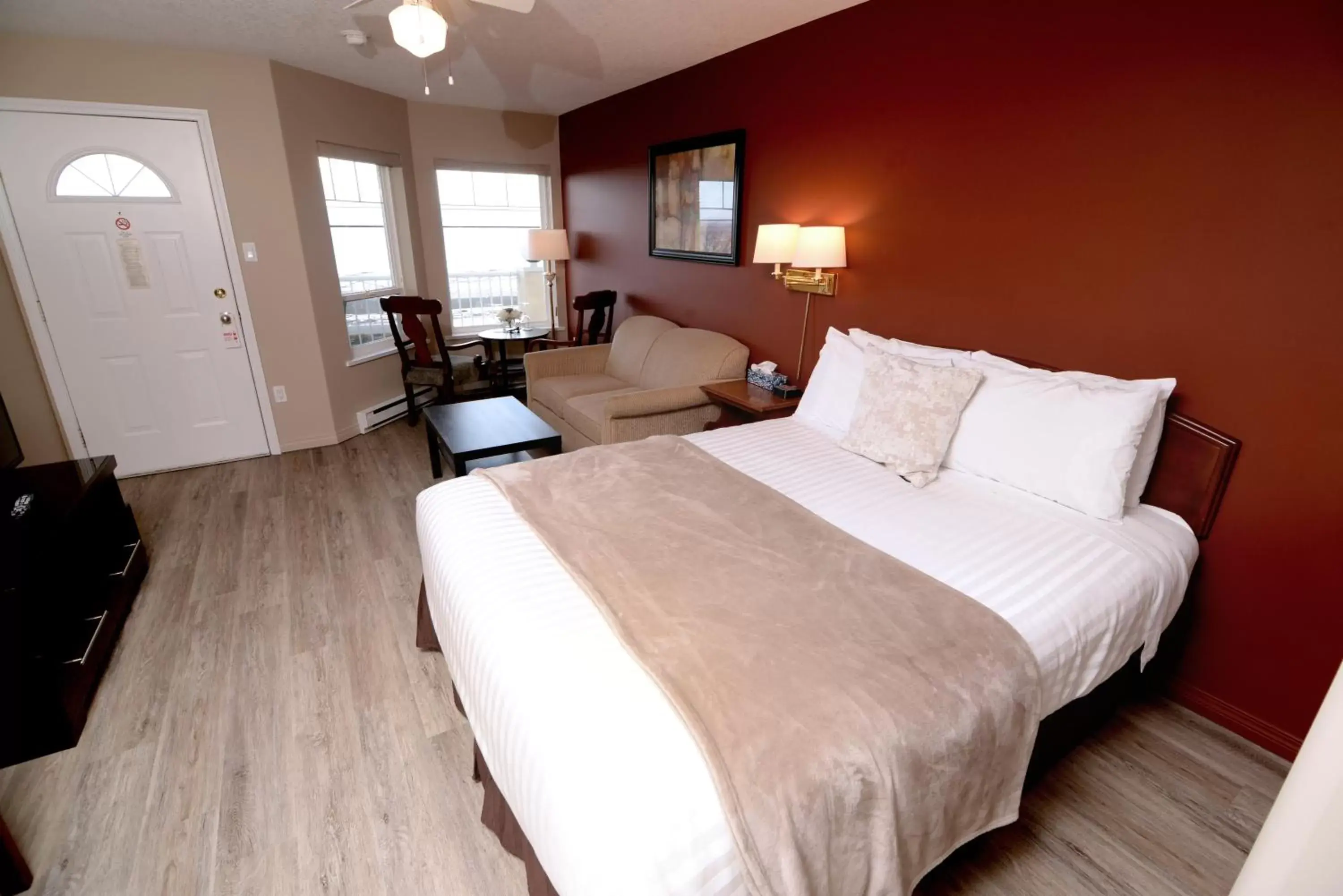 Photo of the whole room, Bed in Casa Grande Inn