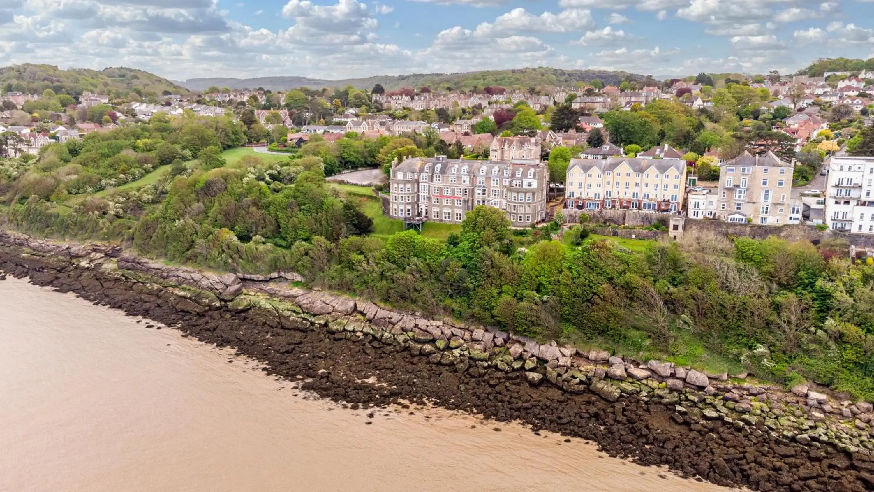 Property building, Bird's-eye View in Best Western Walton Park Hotel