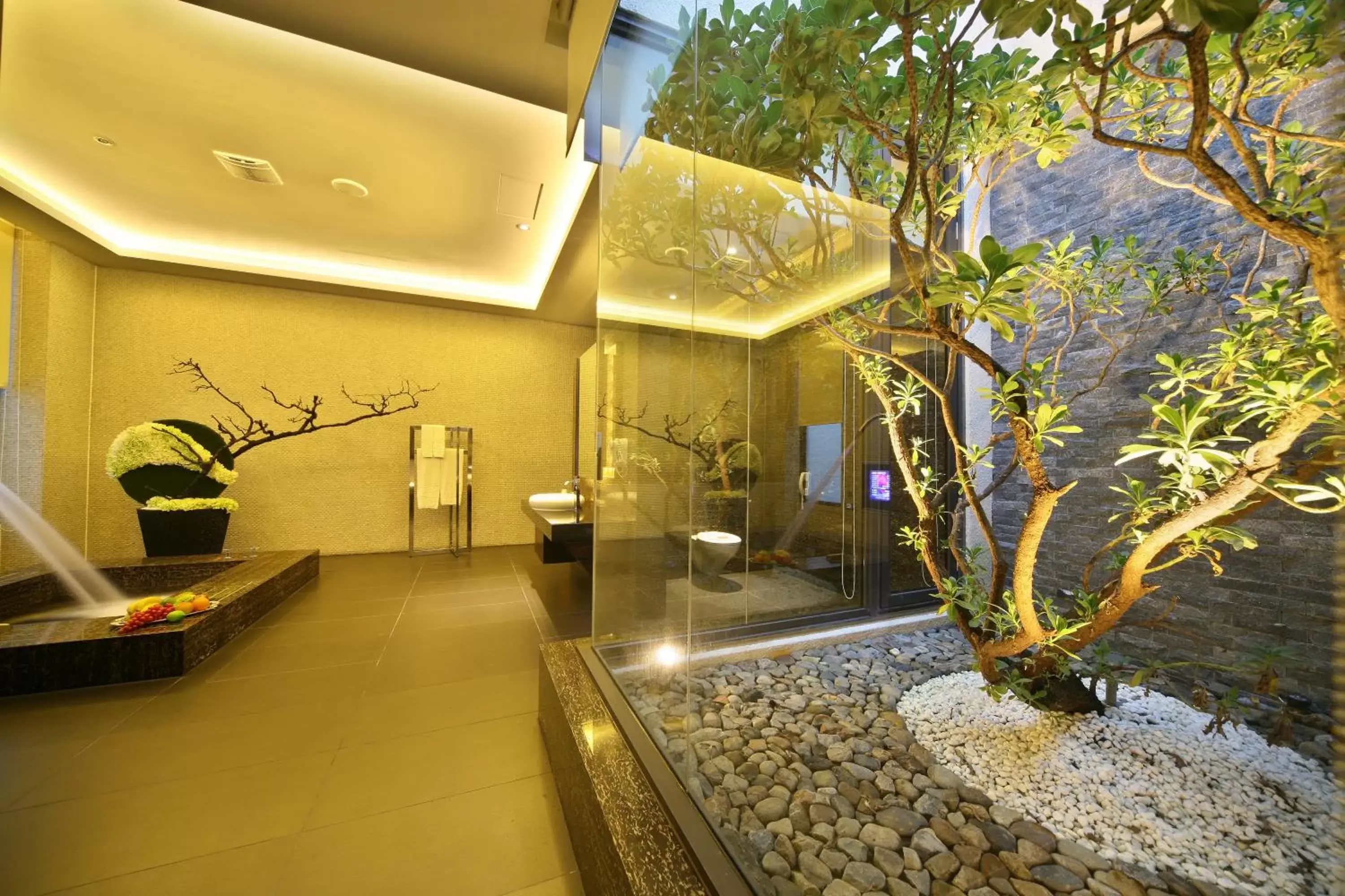 Bathroom in Han Guan Motel