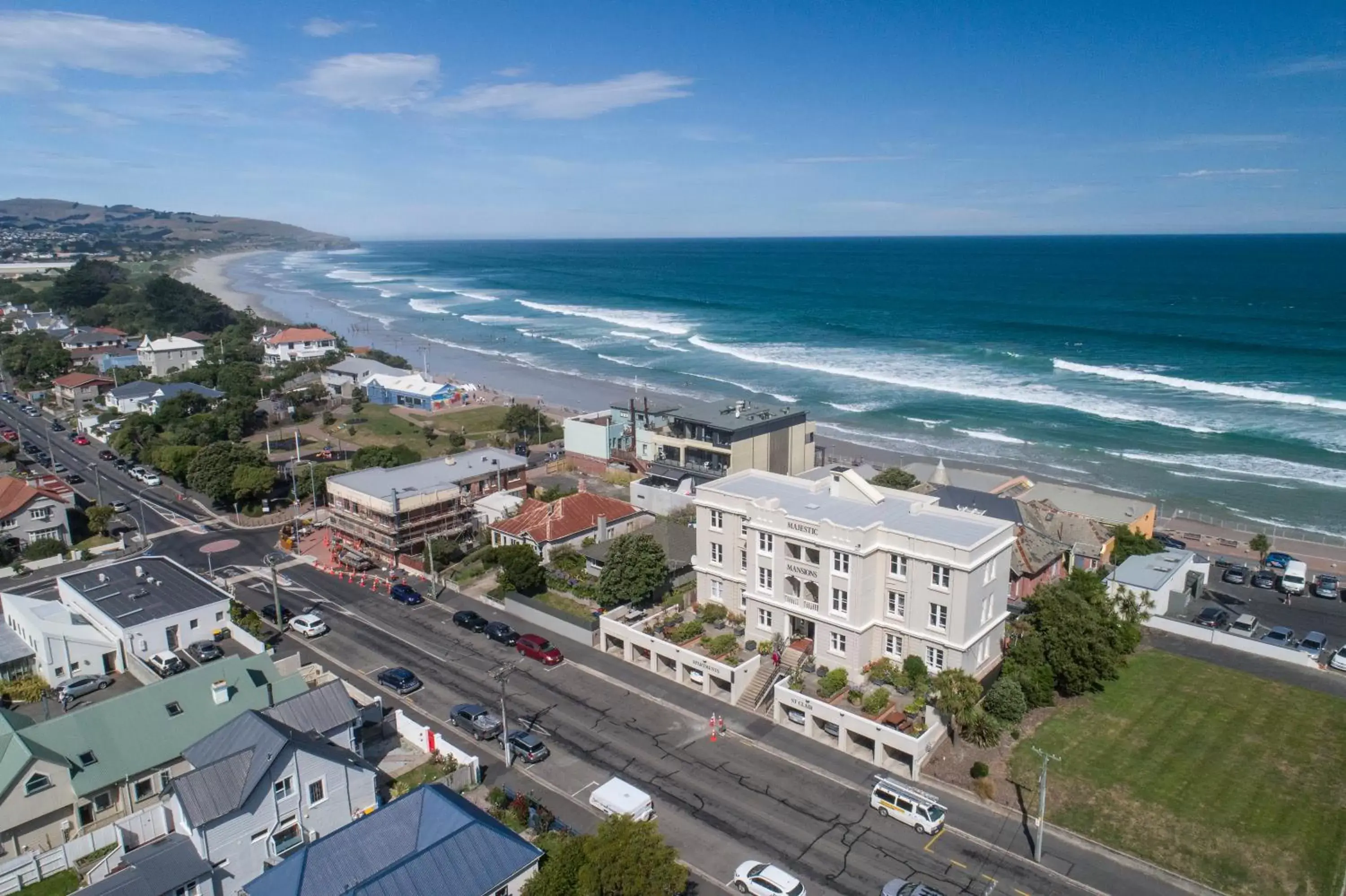 Bird's-eye View in Majestic Mansions – Apartments at St Clair