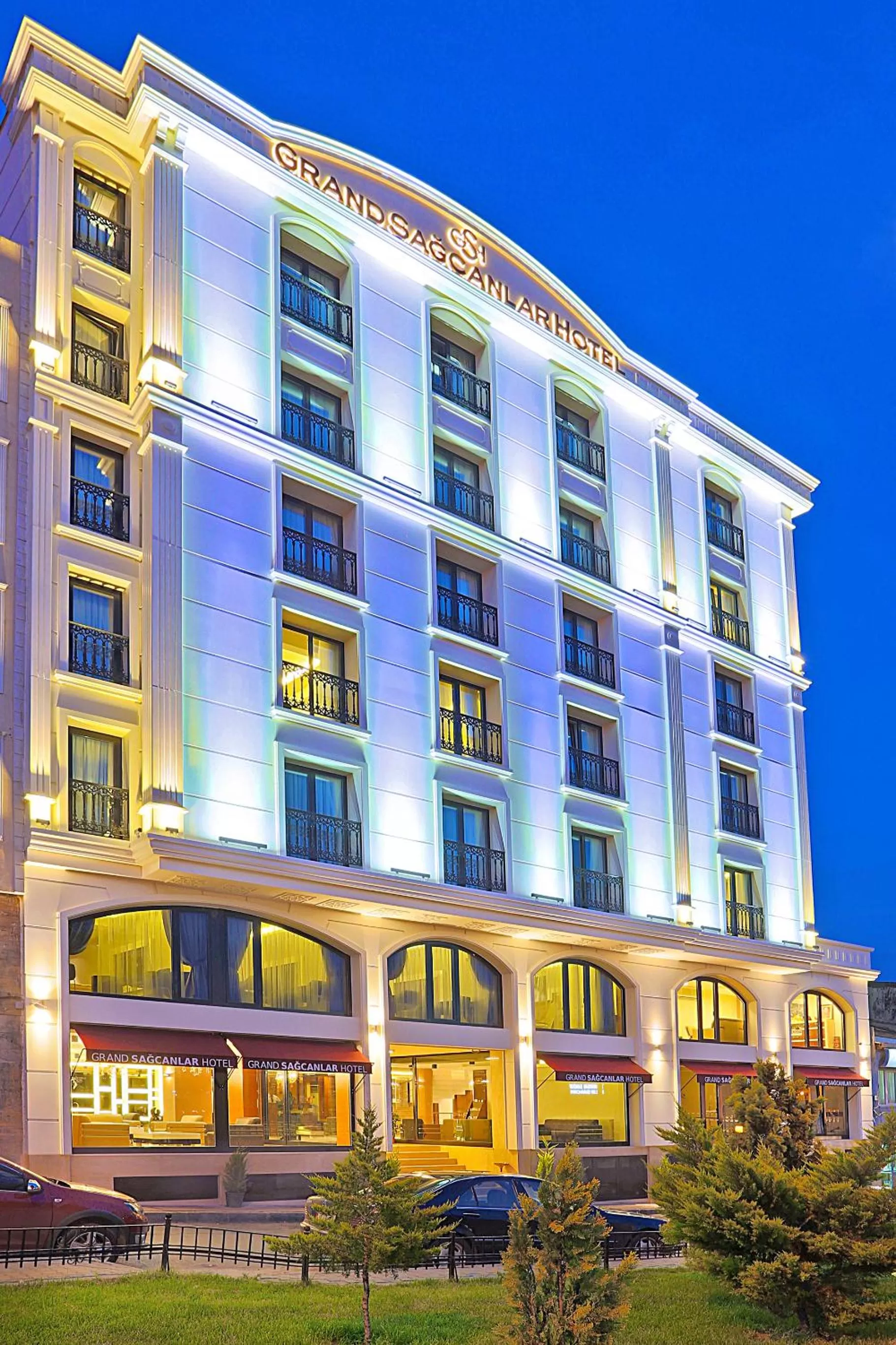 Facade/entrance in Grand Sagcanlar Hotel