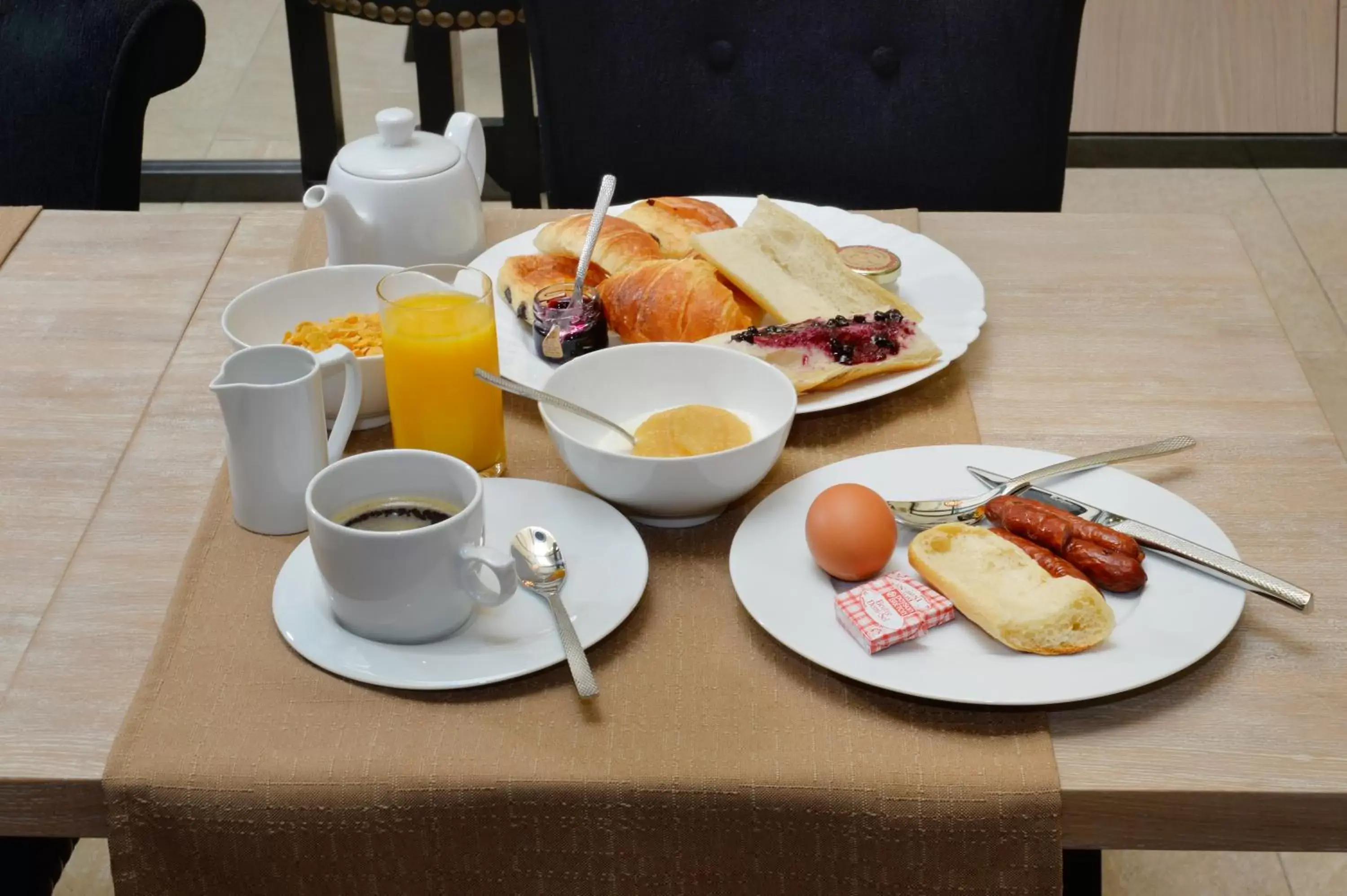 Buffet breakfast, Breakfast in Hotel le 18 Paris