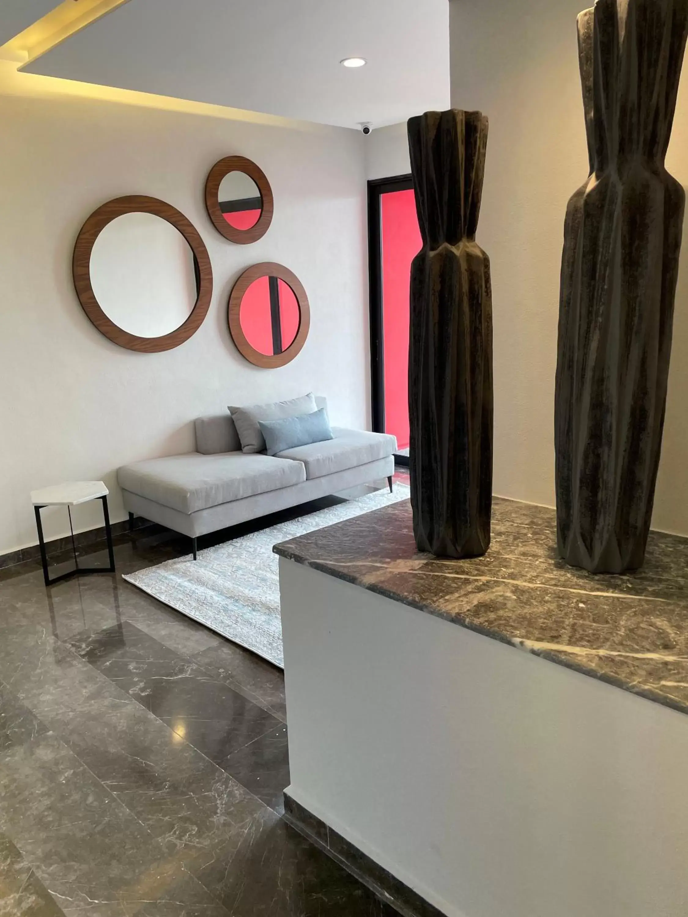 Seating area, Bed in Gumont Guadalajara López Mateos - Minerva Seating area, Bed in Gumont Guadalajara López Mateos - Minerva