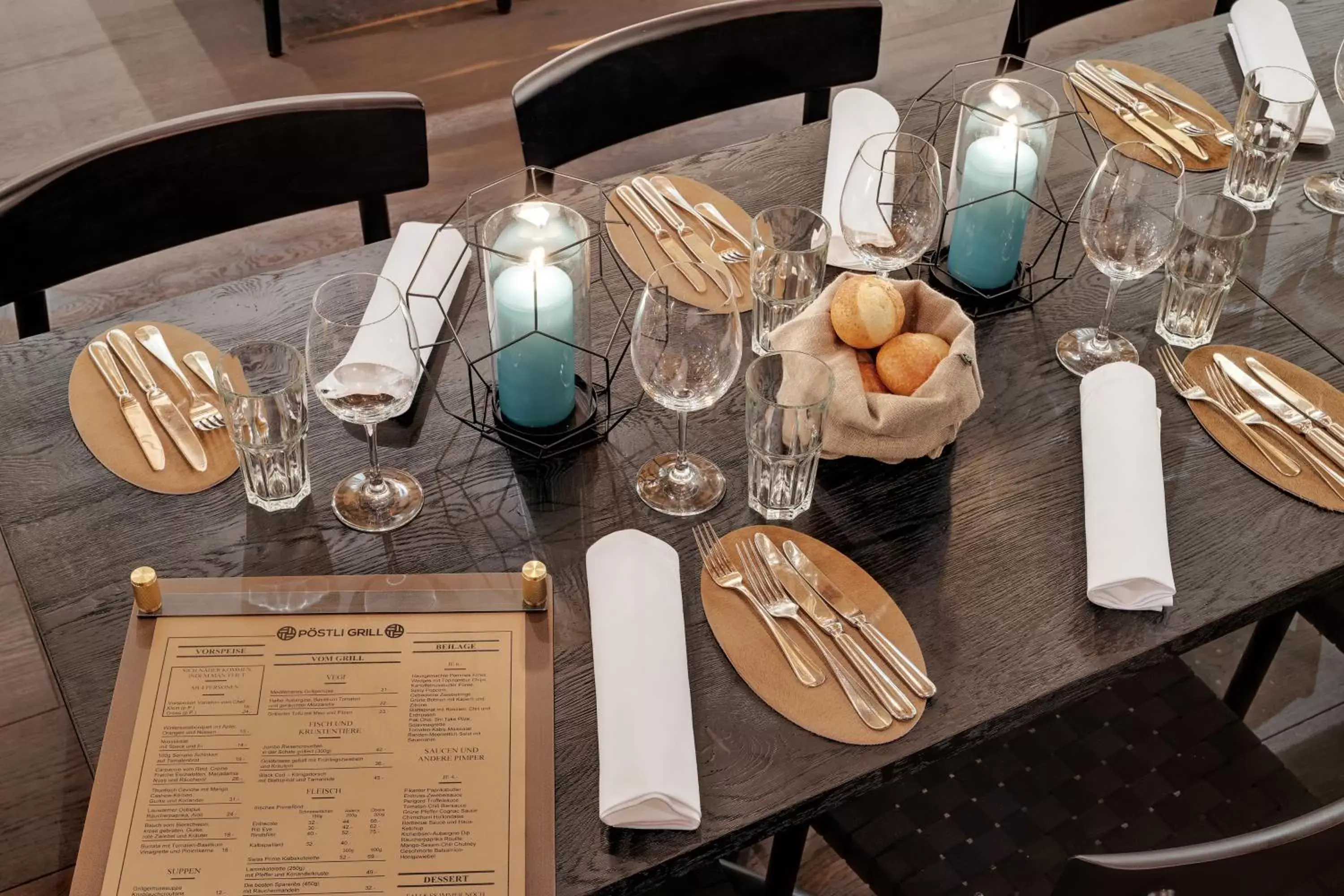 Dining area, Food in Morosani Posthotel