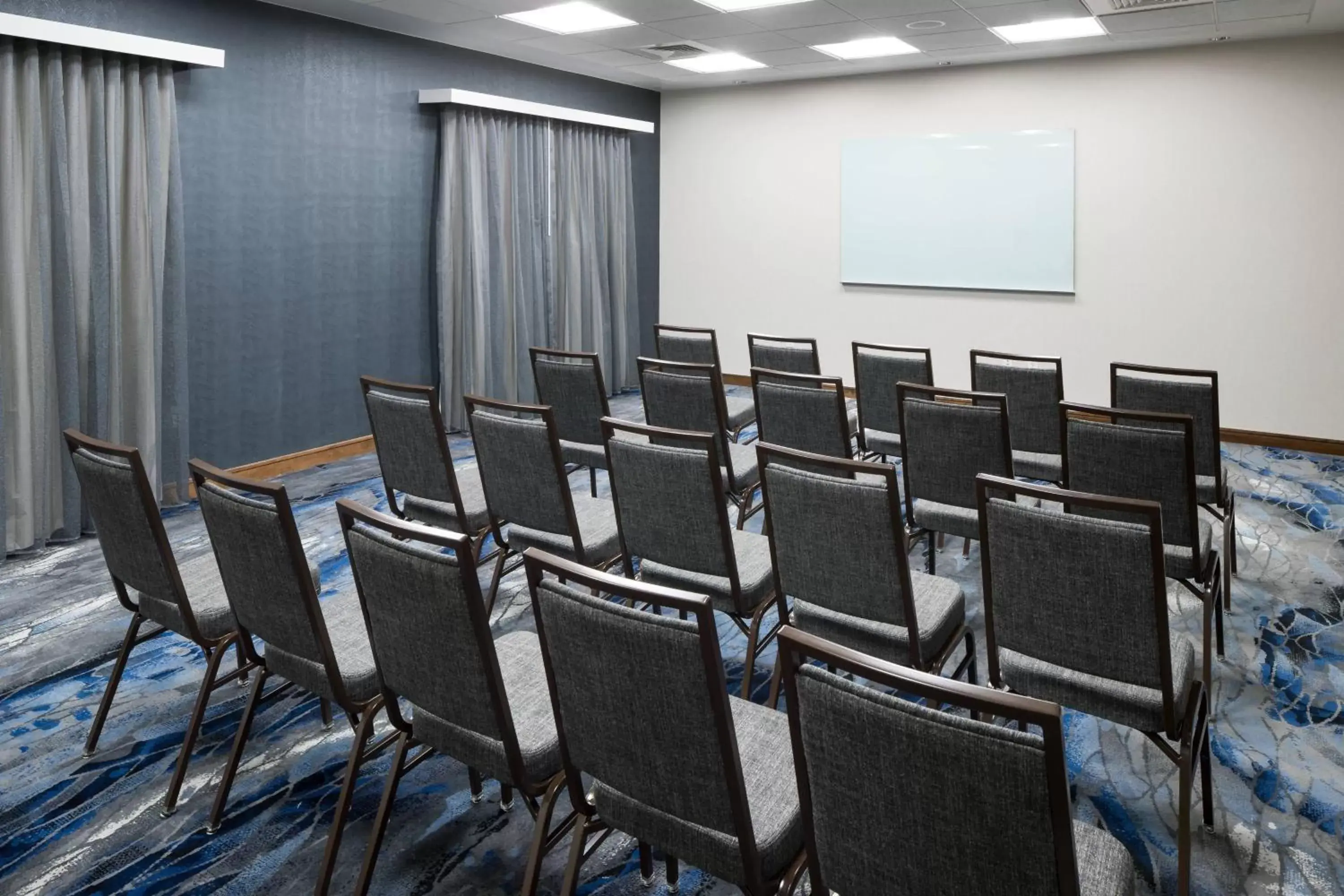 Meeting/conference room in Fairfield Inn & Suites South Bend at Notre Dame