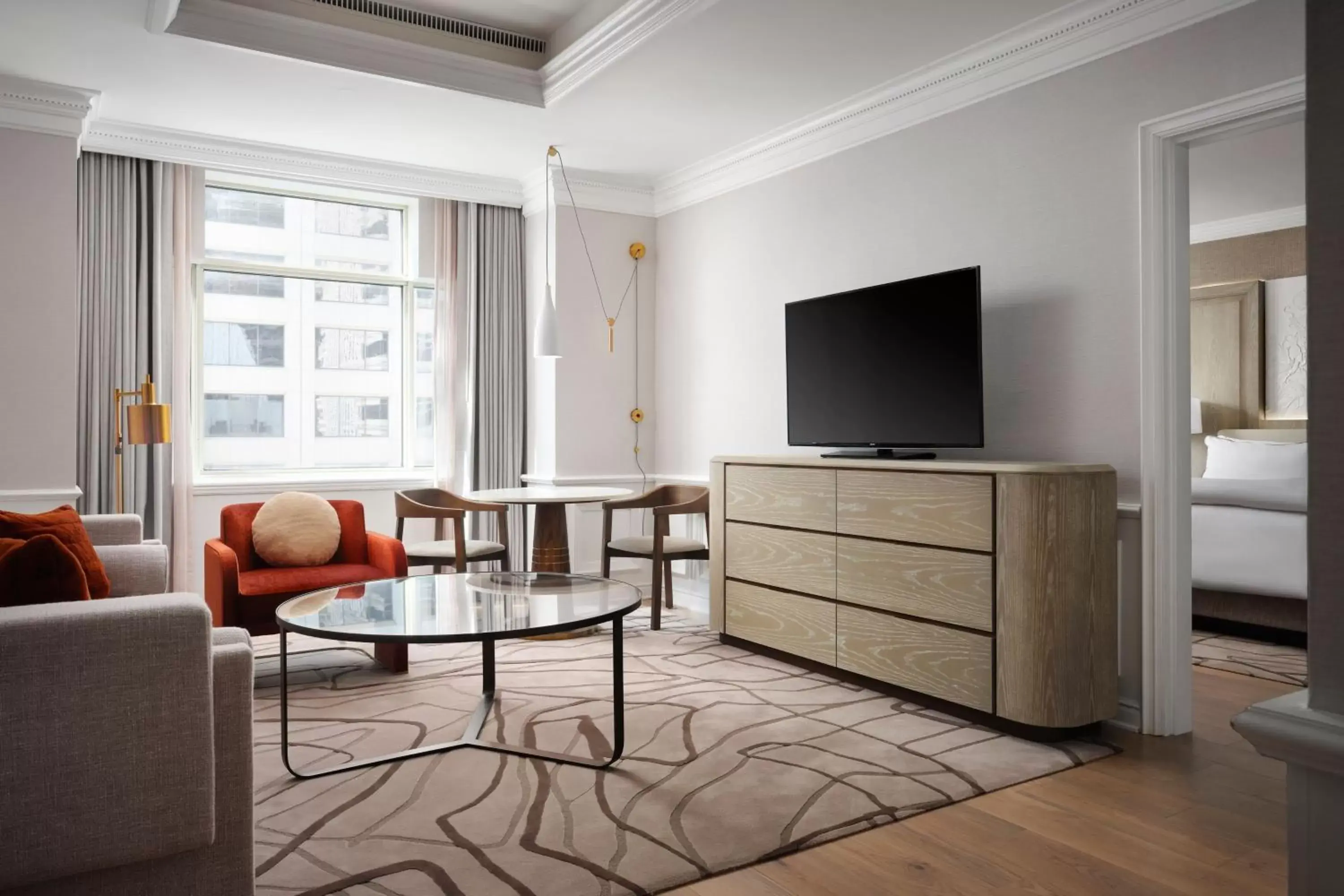 Photo of the whole room, TV/Entertainment Center in The Westin Philadelphia