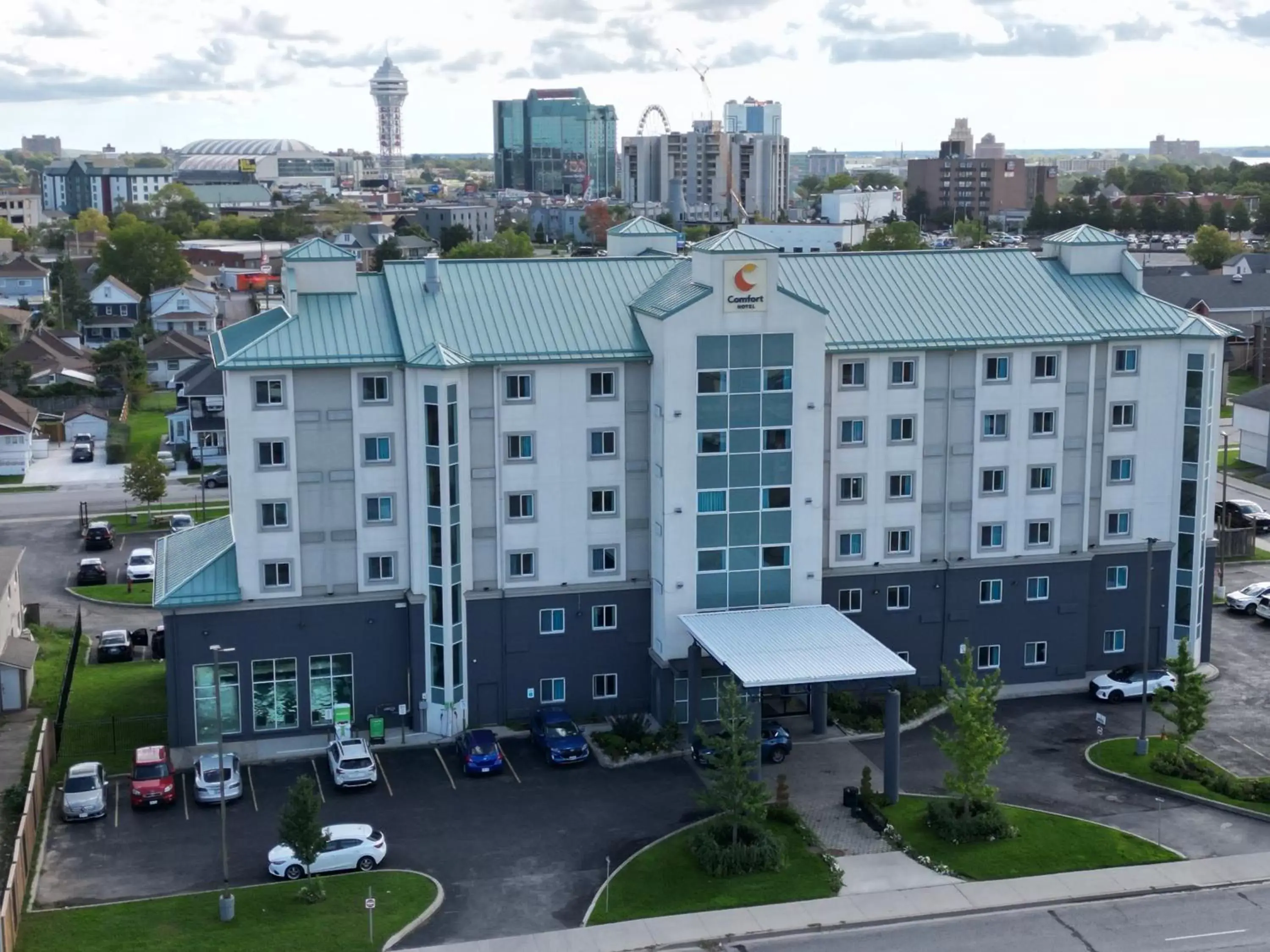 Property building, Bird's-eye View in Comfort Hotel