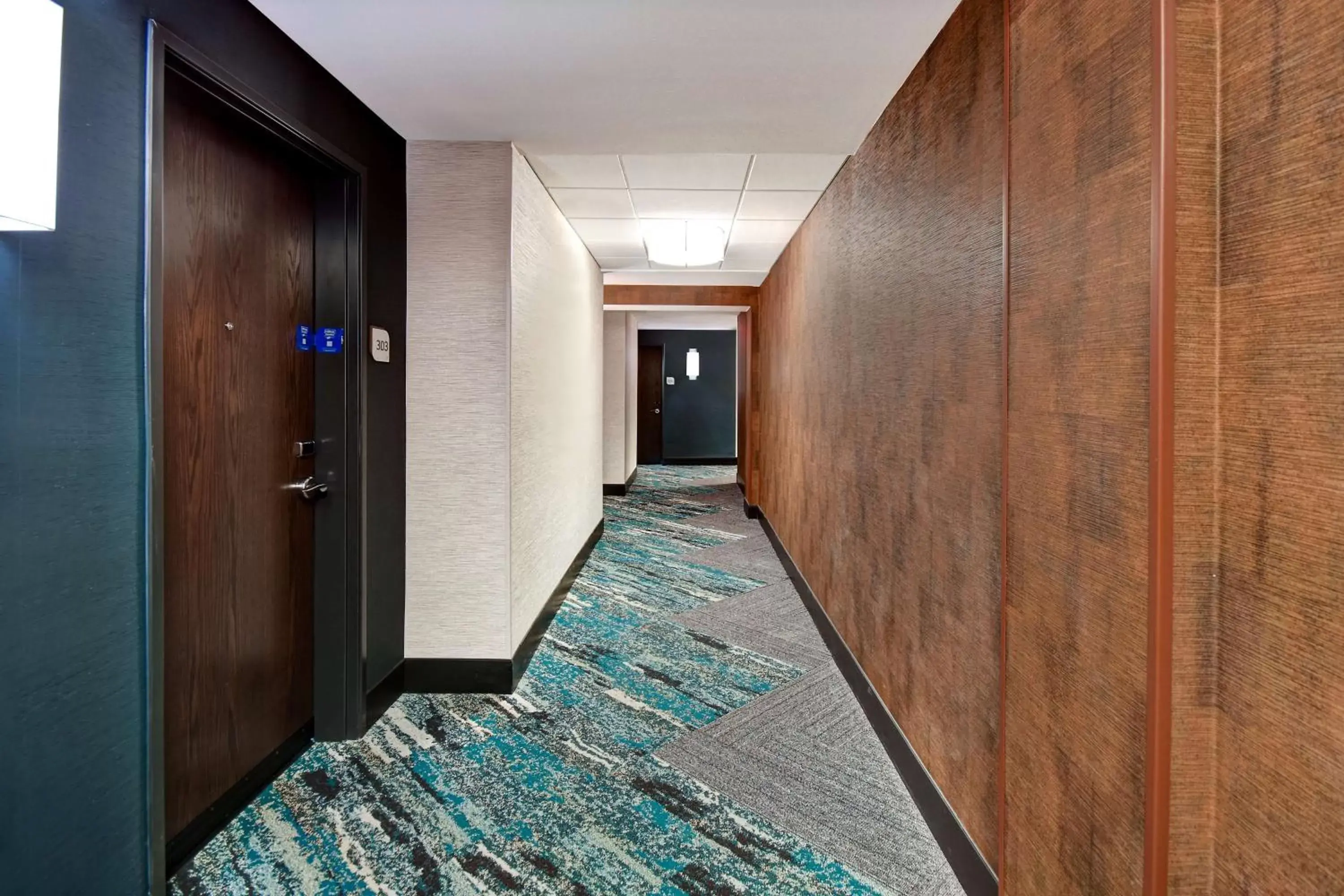 Property building in Home2 Suites By Hilton Kalamazoo Downtown, Mi
