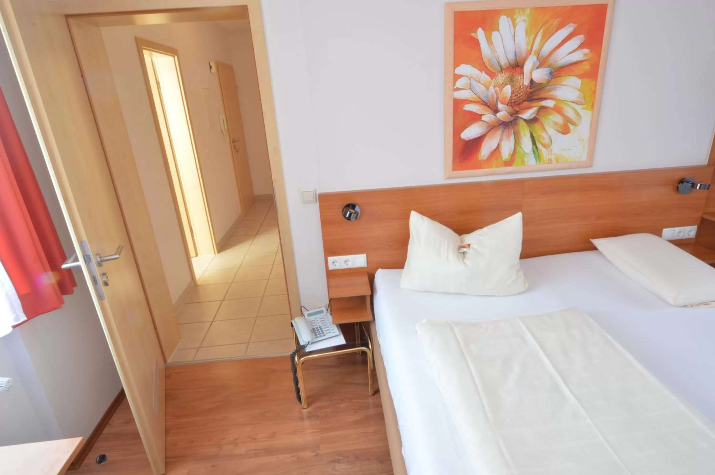 Bed in Aktivhotel Alter Kaiser