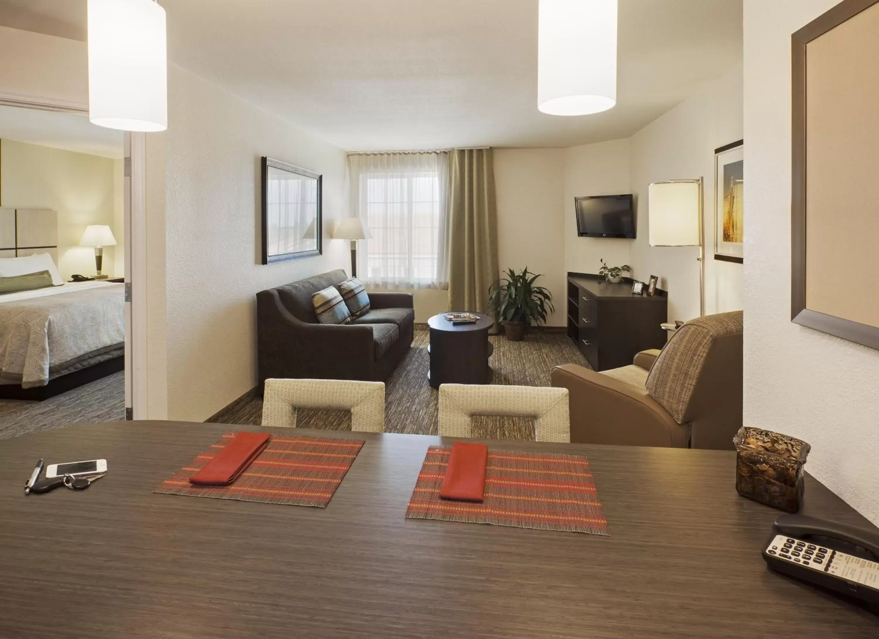 Photo of the whole room, Seating Area in Candlewood Suites - Nashville - Franklin, an IHG Hotel