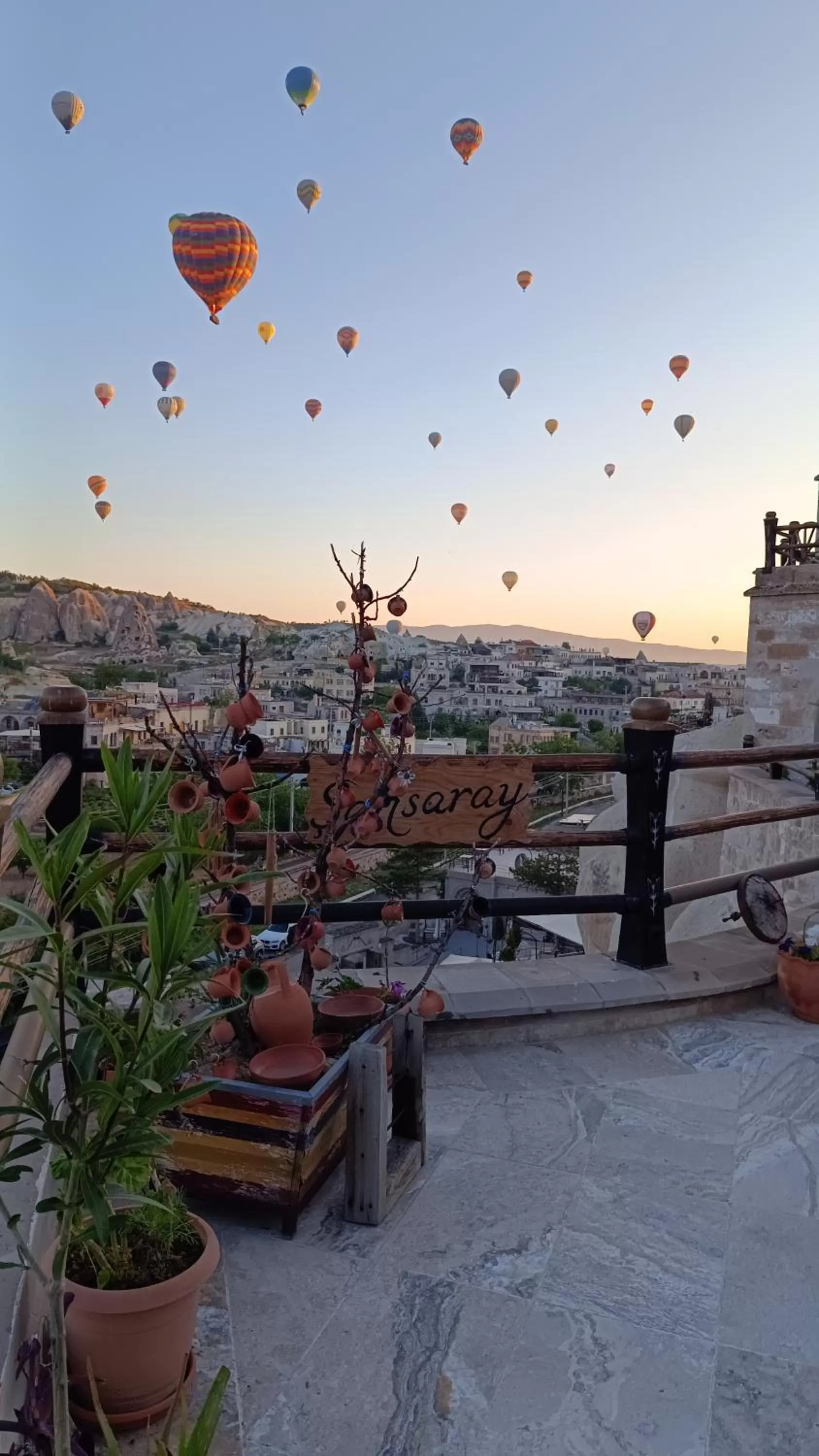 Restaurant/places to eat in Şah Saray Cave Suites Halal Hotel