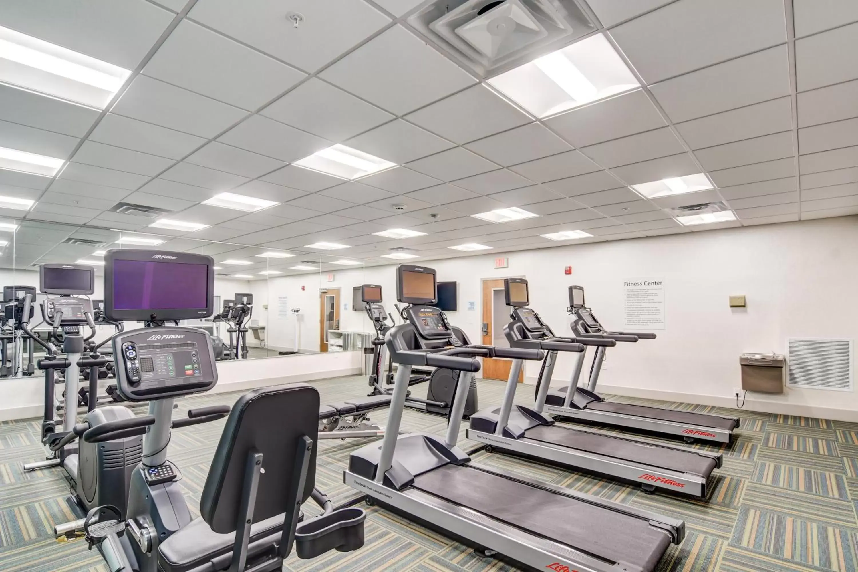 Fitness centre/facilities, Fitness Center/Facilities in Holiday Inn Express - Fort Walton Beach Central, an IHG Hotel