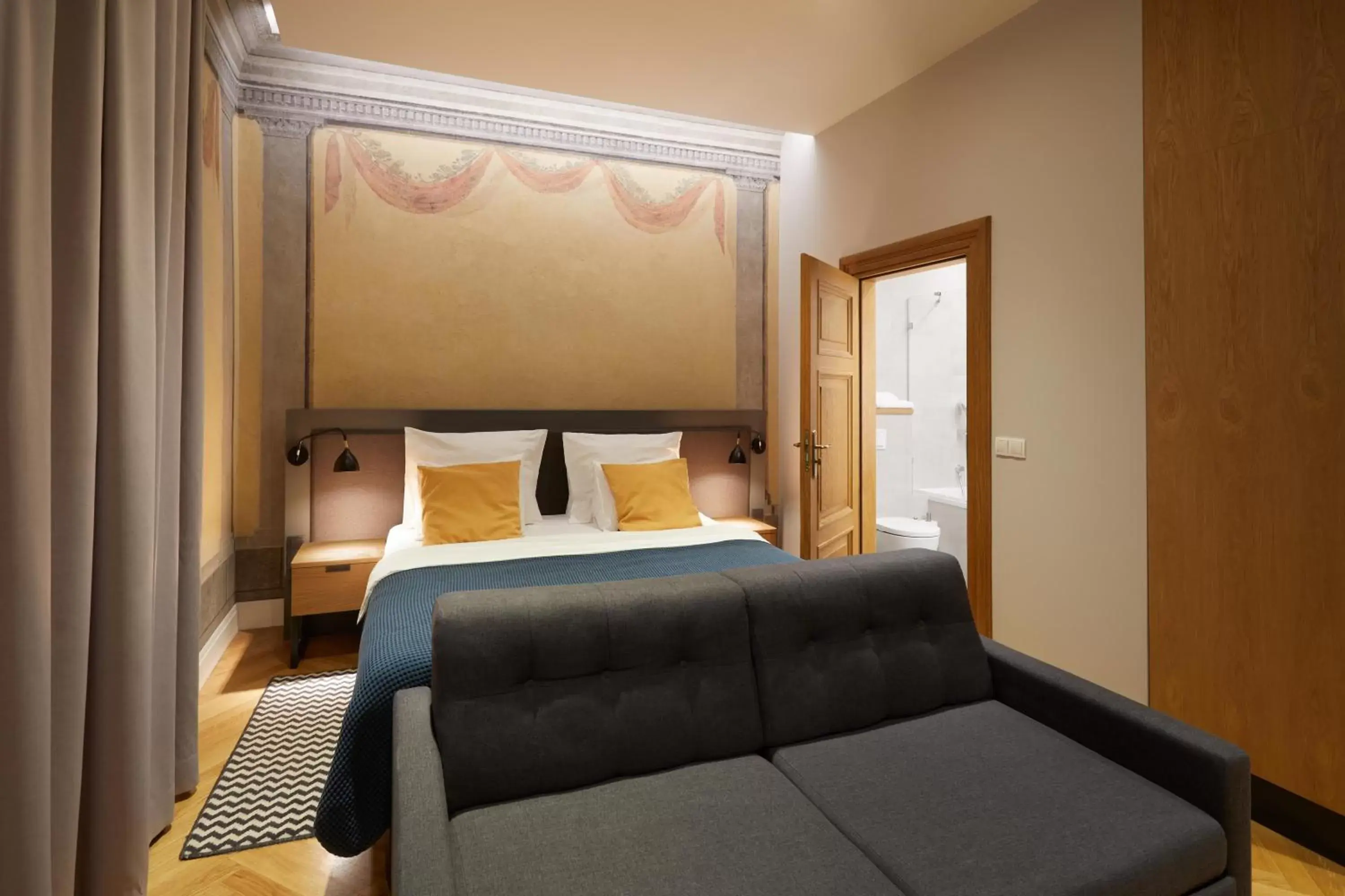 Bedroom, Bed in STRADONIA Serviced Apartments