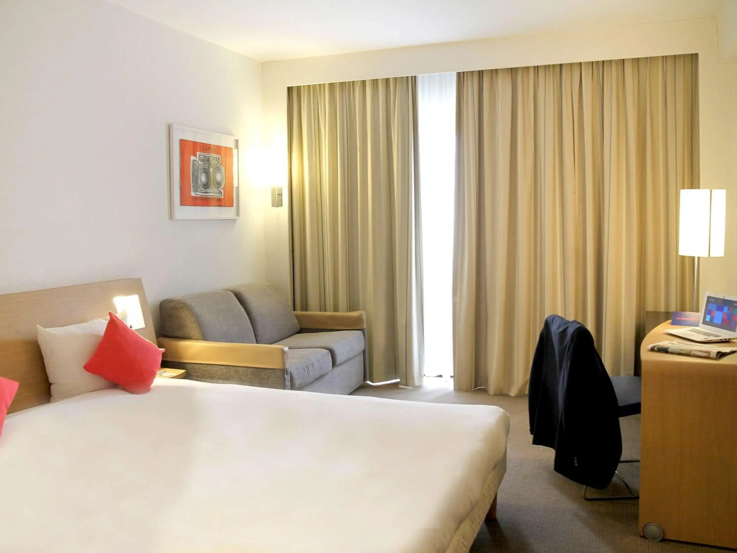 Executive Room with 1 Double Bed and Sofa in Novotel Constantine