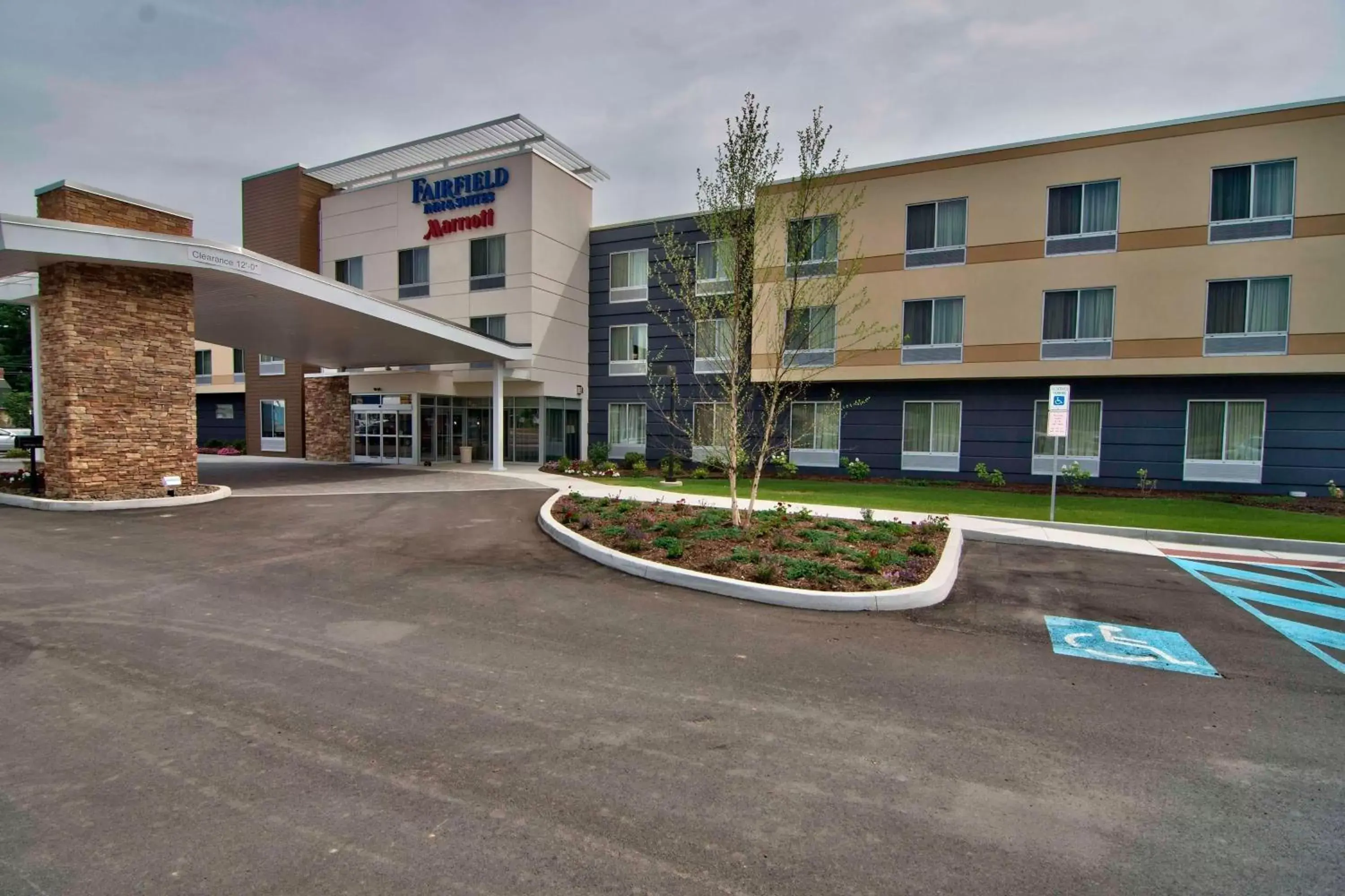 Property Building in Fairfield Inn & Suites by Marriott Towanda Wysox