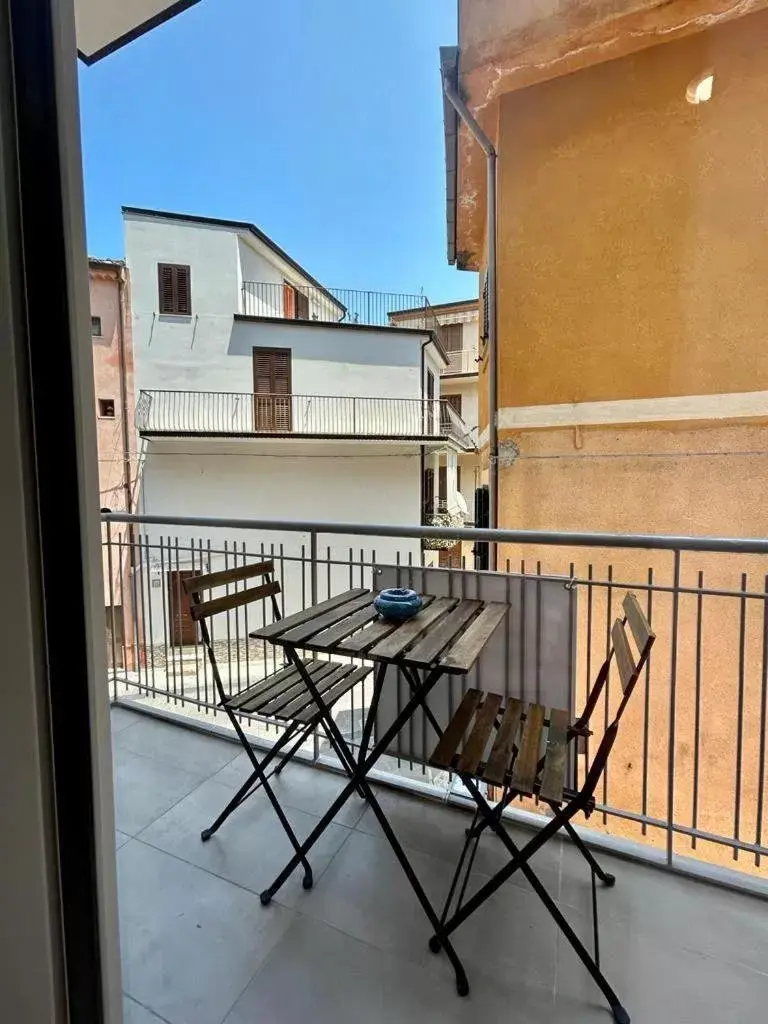 Balcony/Terrace in THE PALACE B&B and Apartments