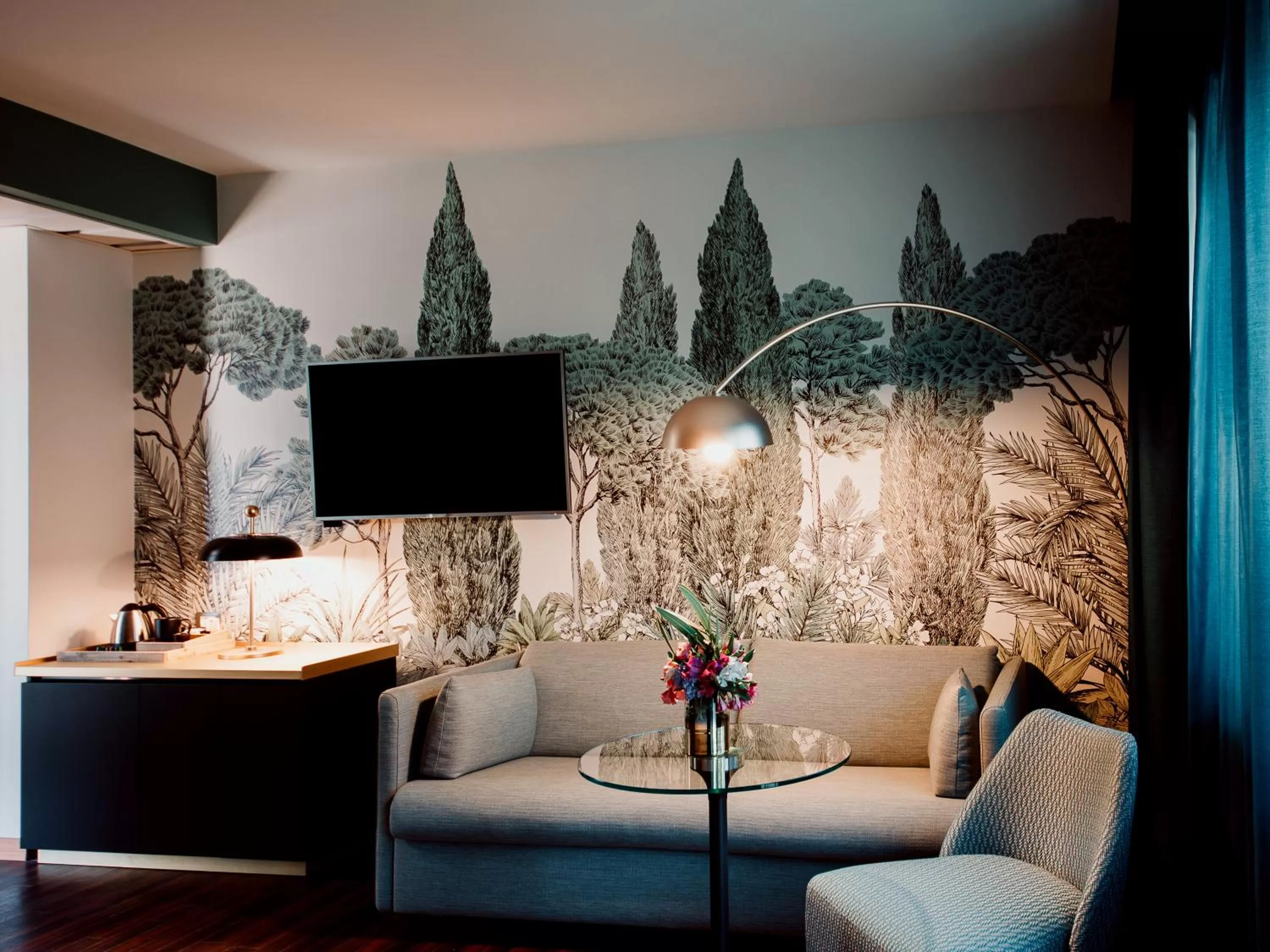 TV and multimedia in Hotel Mercure Roma Corso Trieste