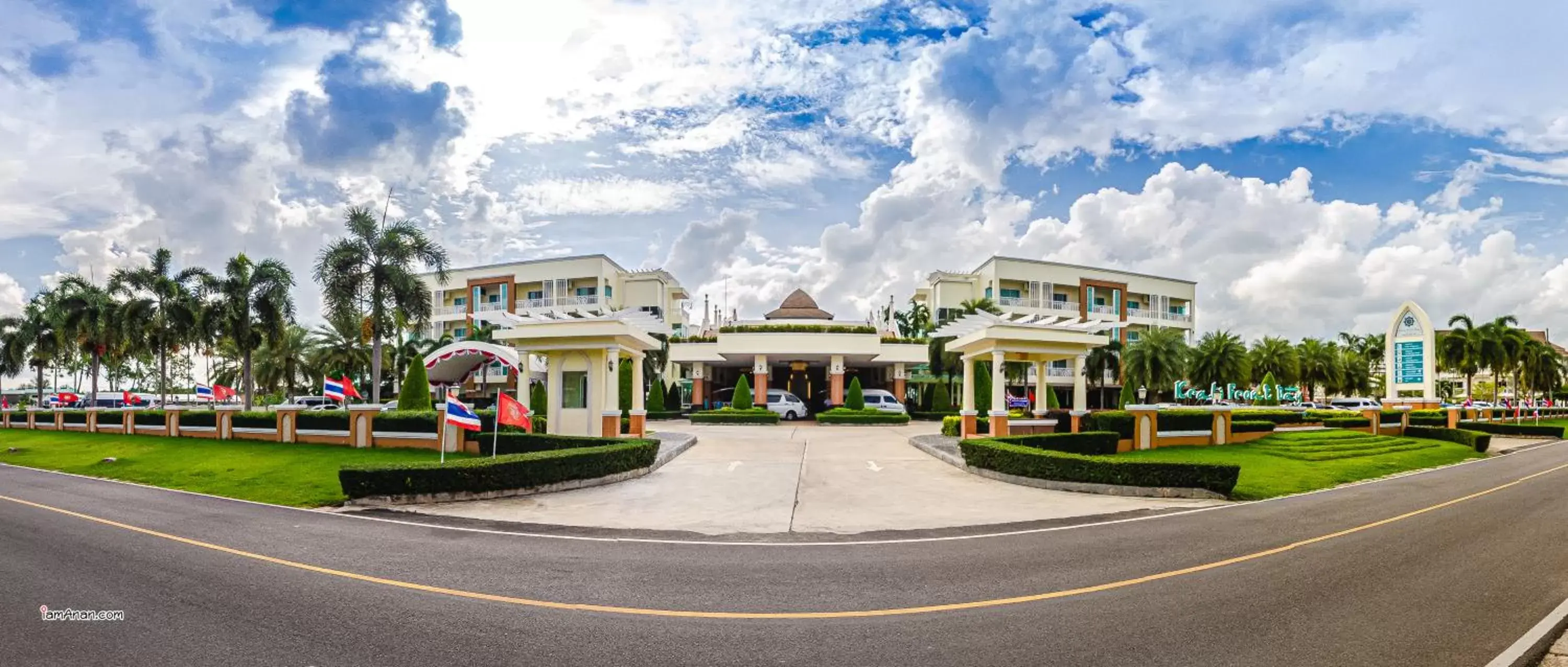 Property Building in Krabi Front Bay Resort