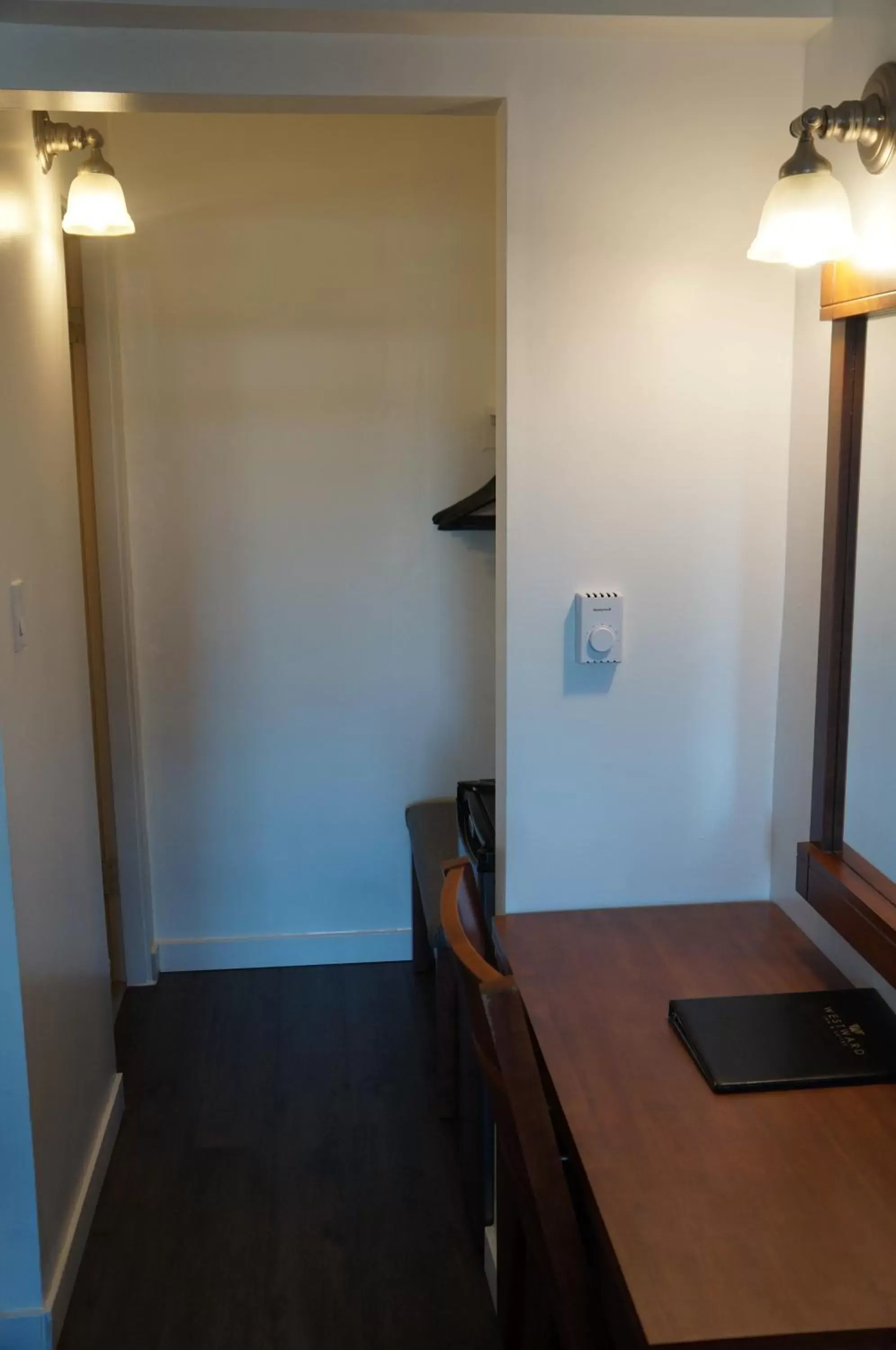Bedroom, Dining Area in Westward Inn & Suites