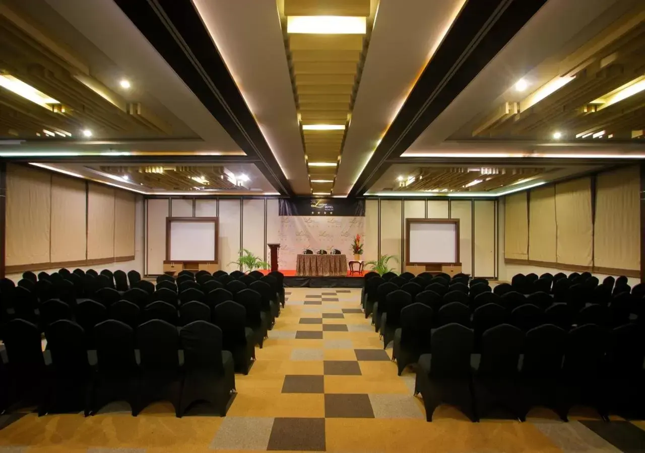 Meeting/conference room in The Lerina Hotel Nusa Dua