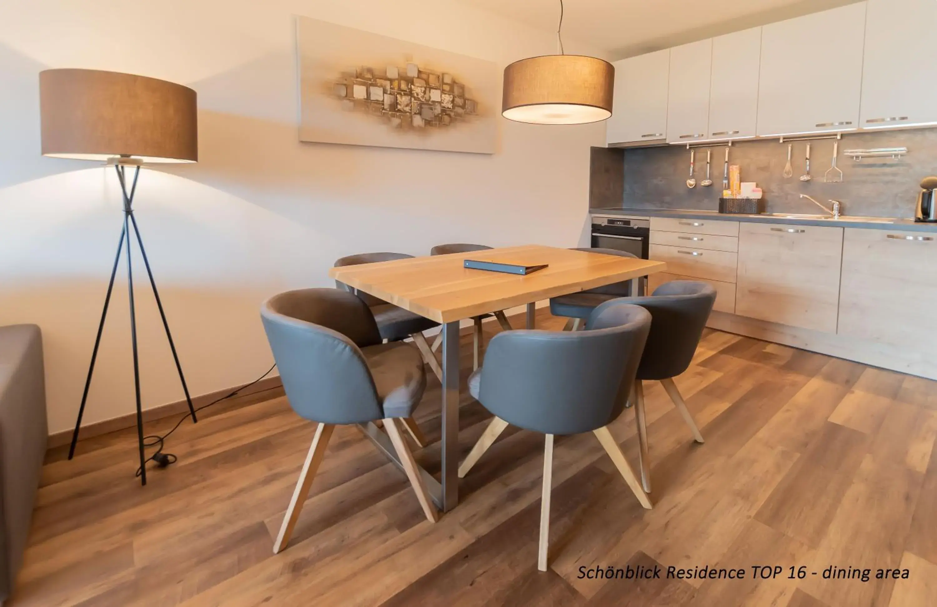 Dining Area in Schonblick