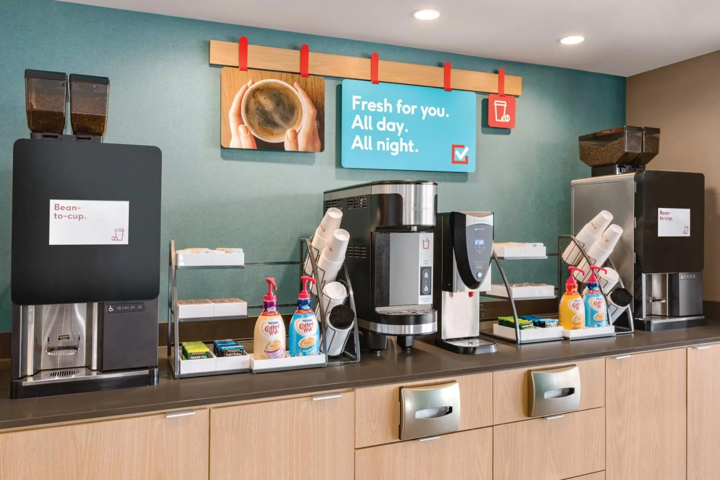 Coffee/tea facilities, Kitchen/Kitchenette in avid hotel Augusta W - Grovetown, an IHG Hotel