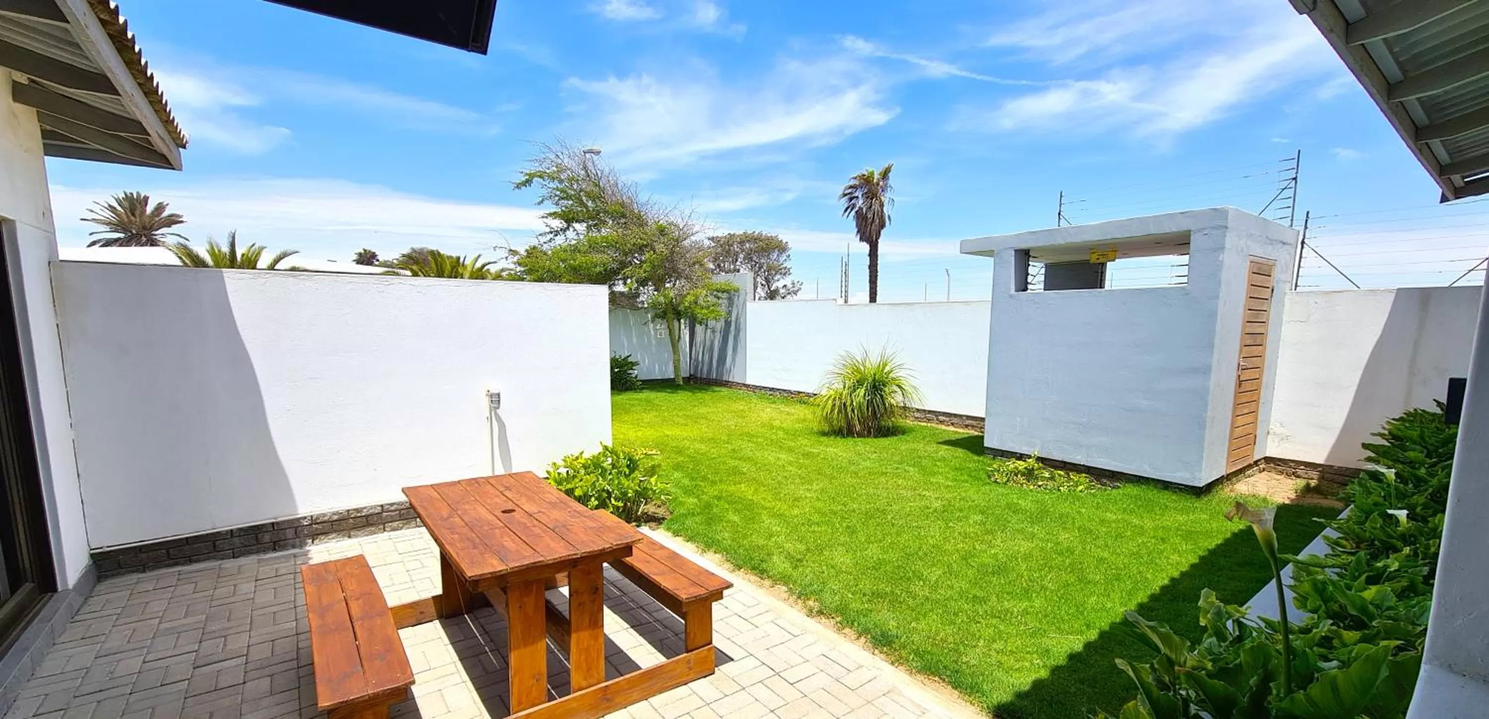 Property building in Tiende Laan Bed & Breakfast and Self-Catering