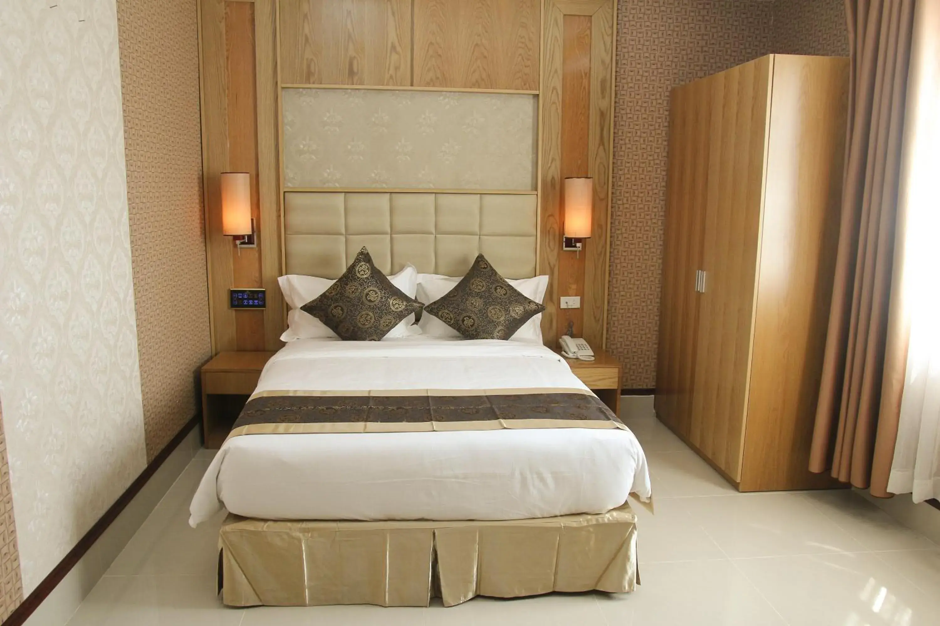 Superior Single Room in West Hotel