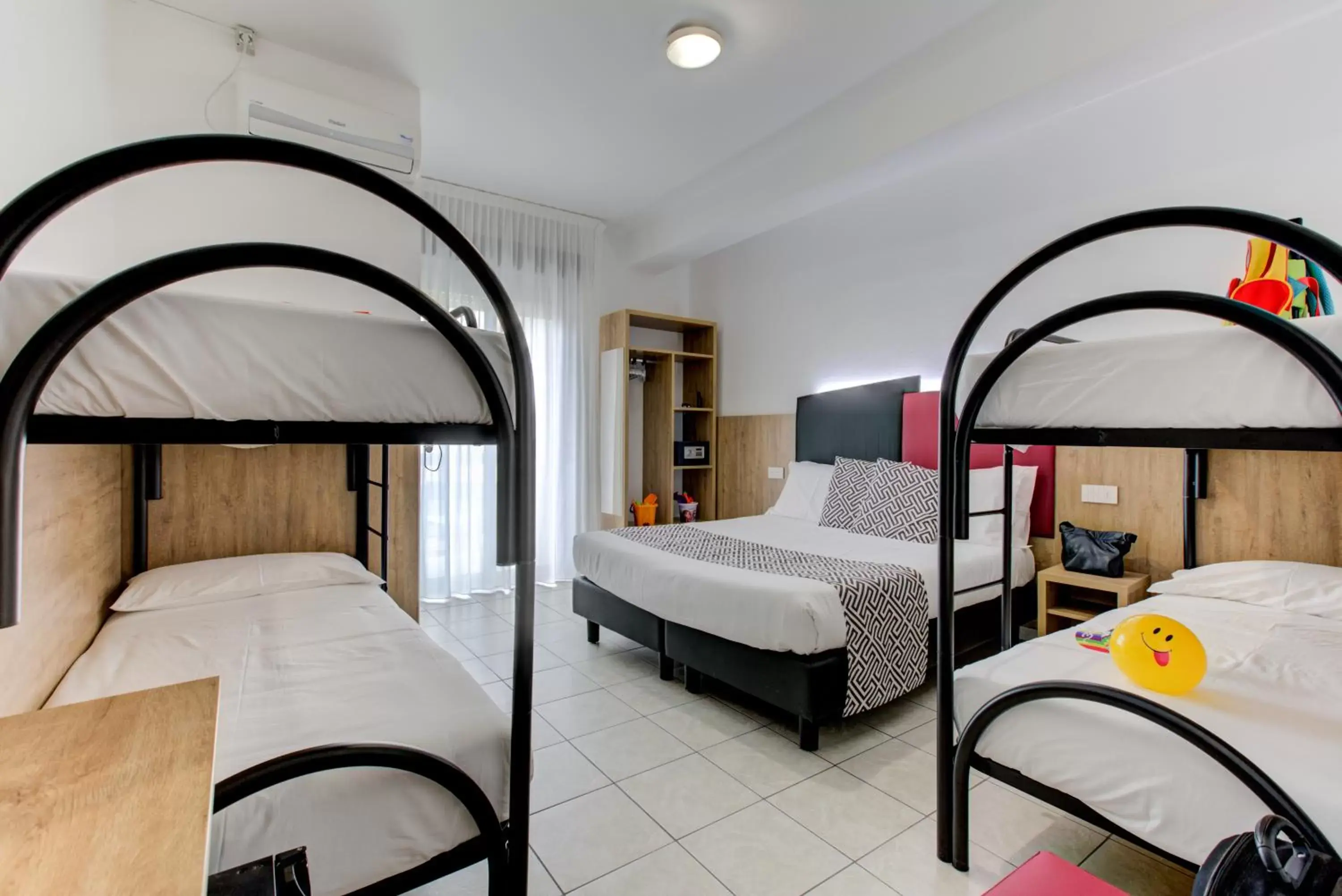 Photo of the whole room, Bunk Bed in Hotel Grazia Riccione