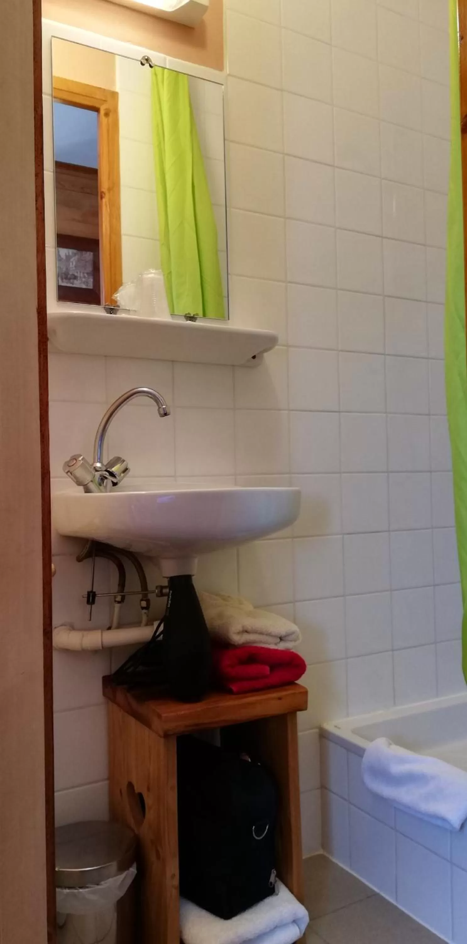 Shower, Bathroom in Le Dôme