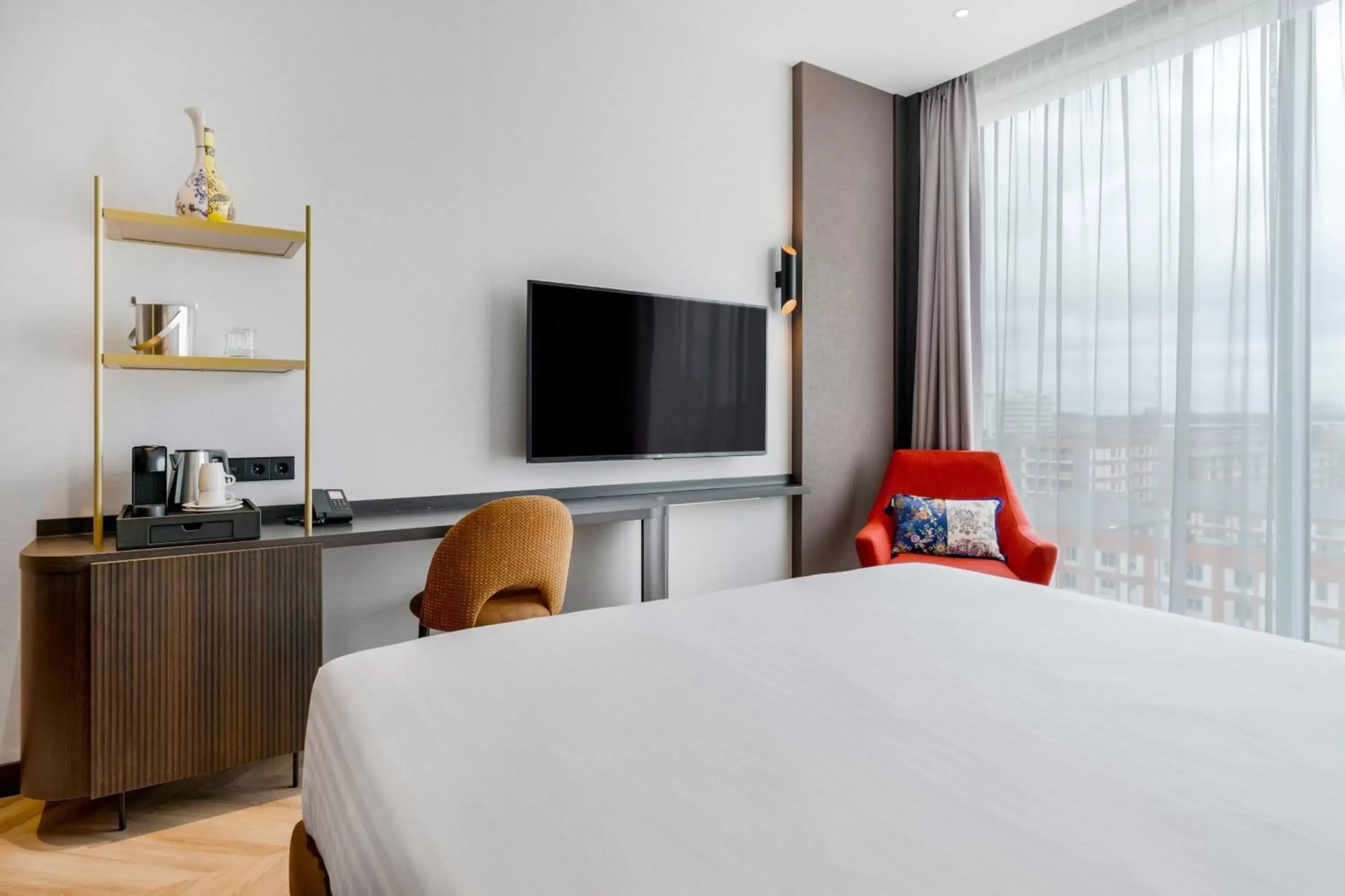 Photo of the whole room, Bed in Corendon Amsterdam New-West, a Tribute Portfolio Hotel