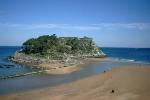 Beach in Hotel Metrokua