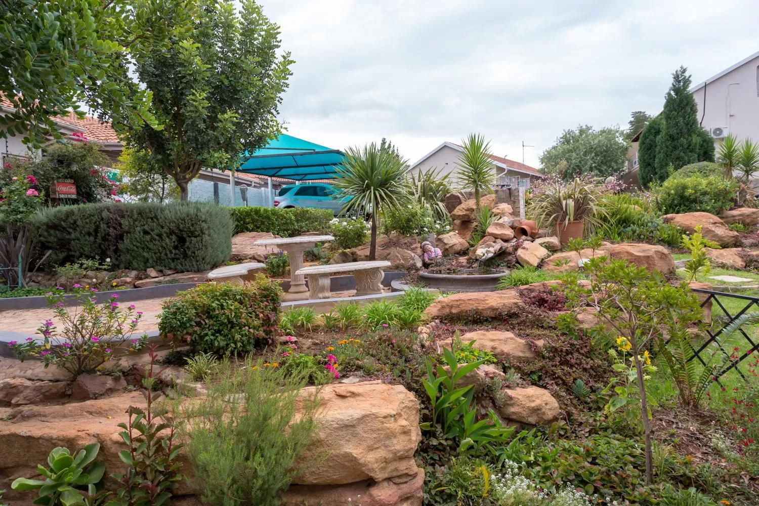 Garden in Bri-Shel Manor B&B