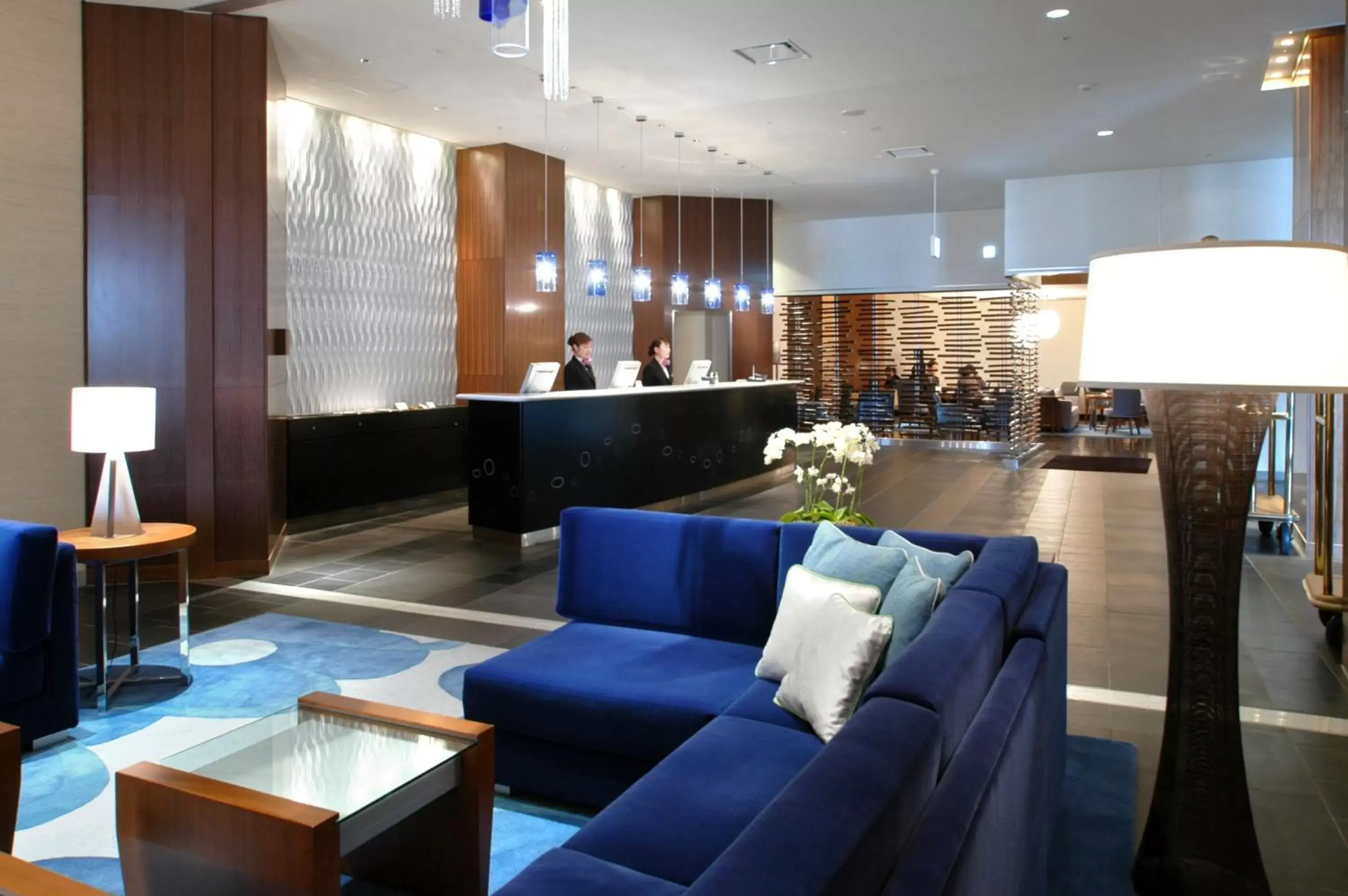 Lobby or reception in ANA Crowne Plaza Kumamoto New Sky, an IHG Hotel