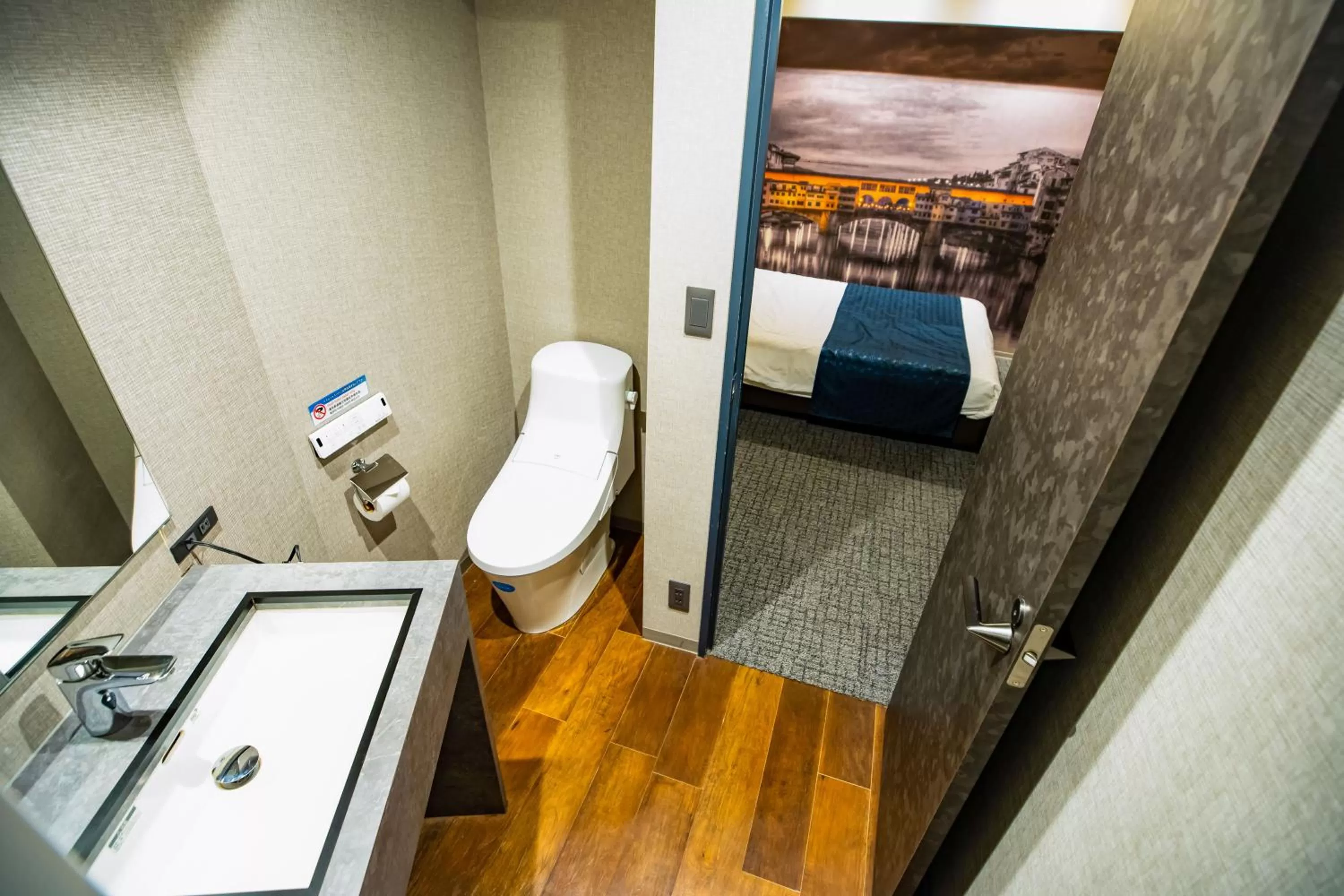 Photo of the whole room in Hotel S-Presso Namba