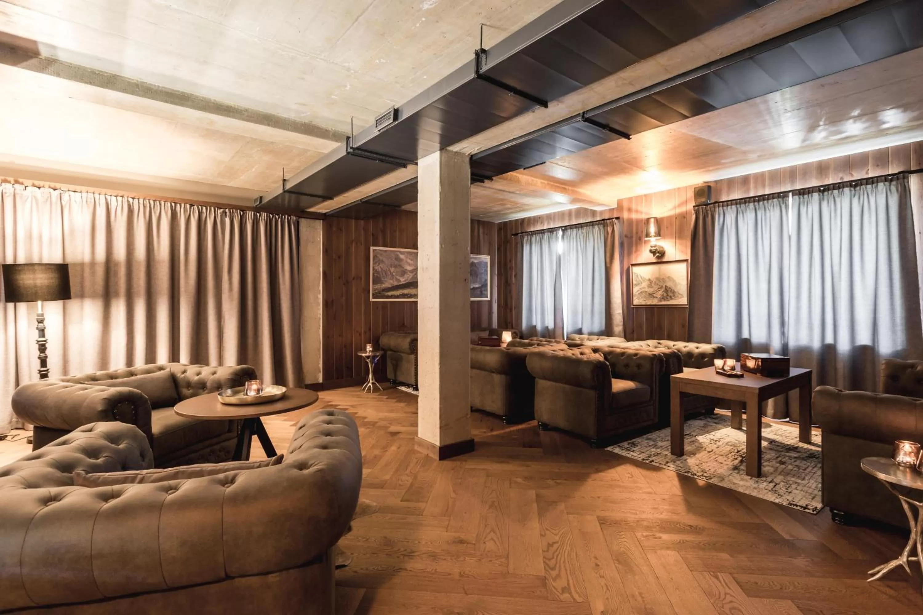 Lounge or bar in ARIETES MARMONT Resort