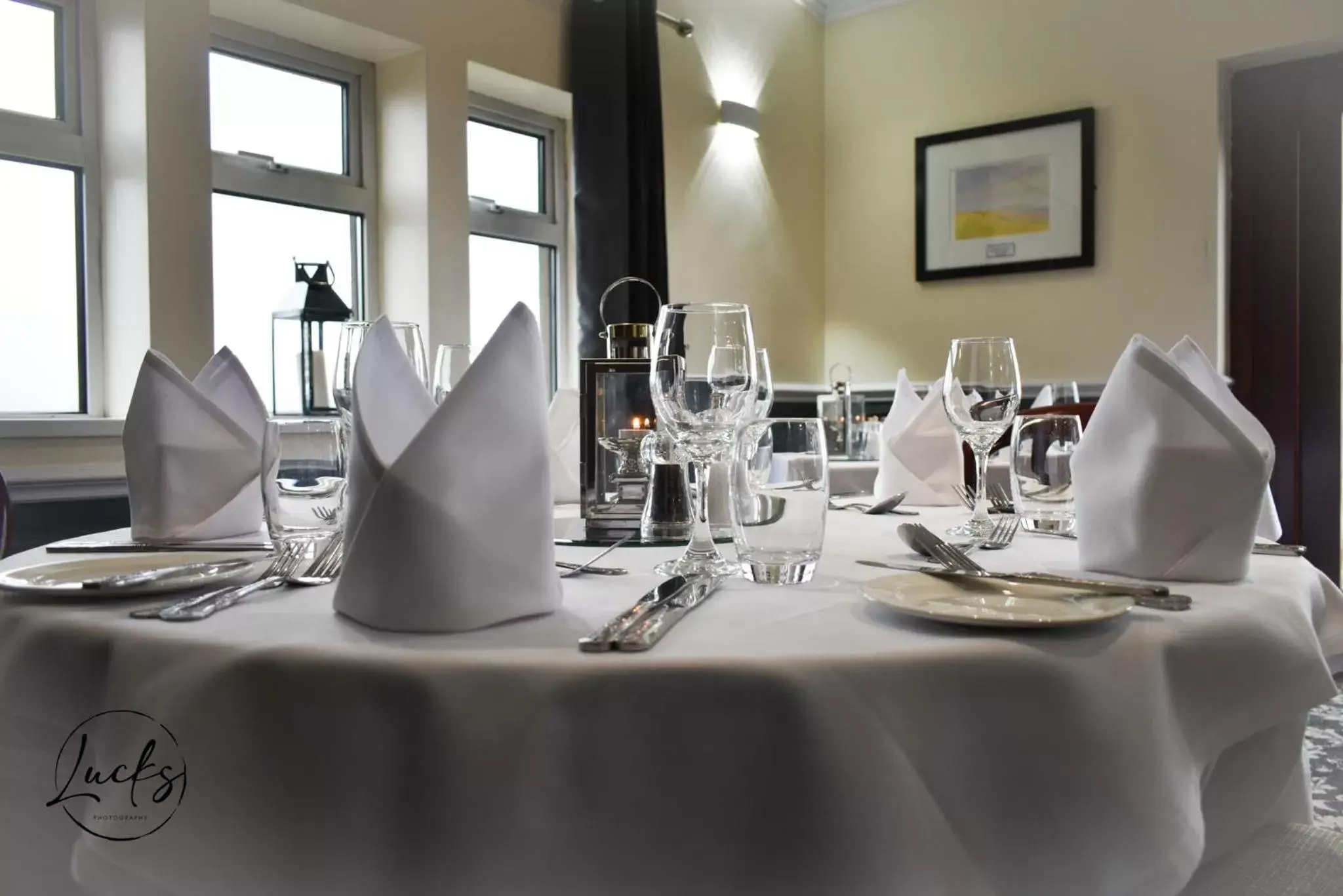 Restaurant/Places to Eat in Pennine Manor Hotel