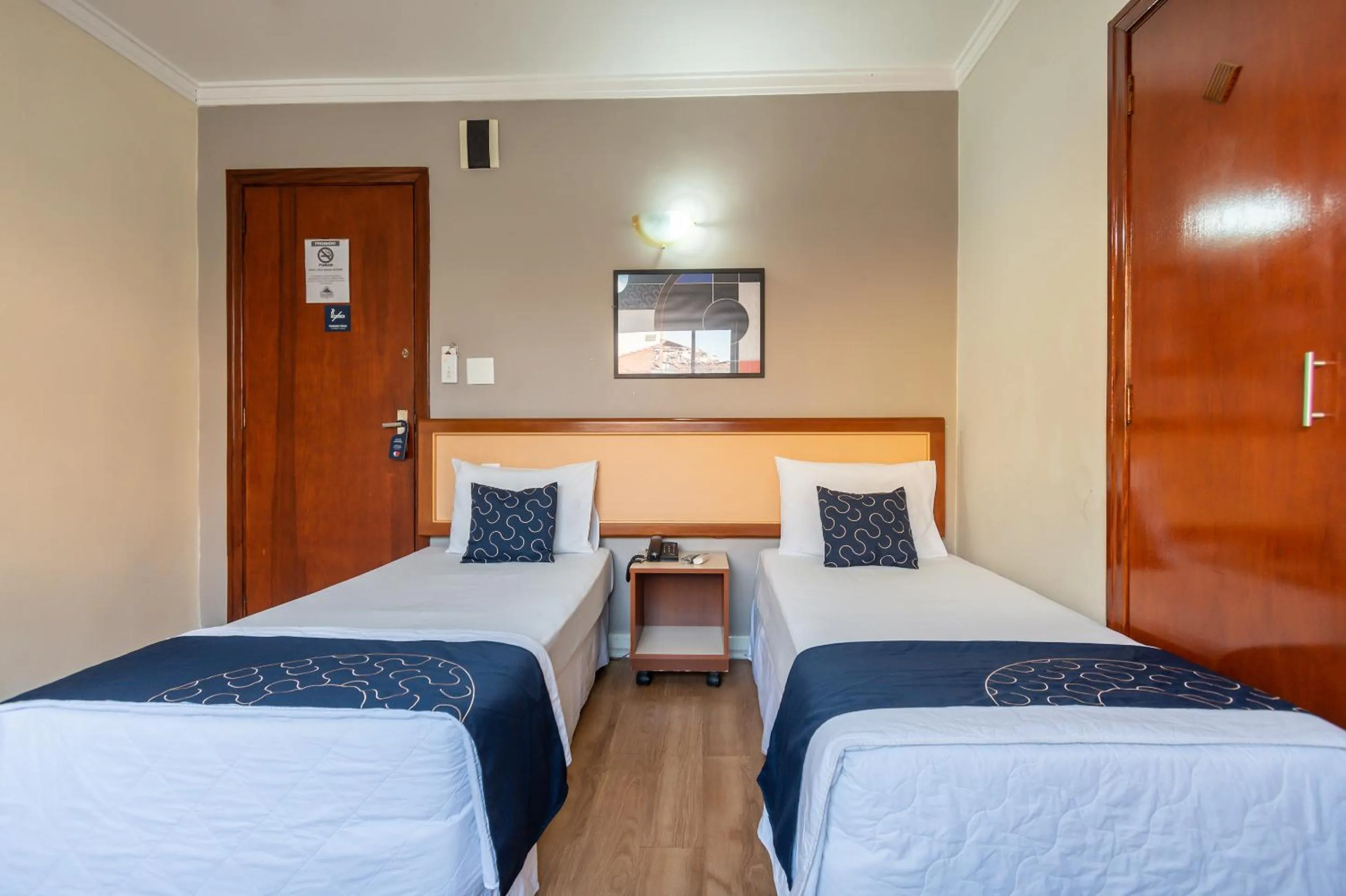 Bedroom, Bed in Rede Andrade Piratininga